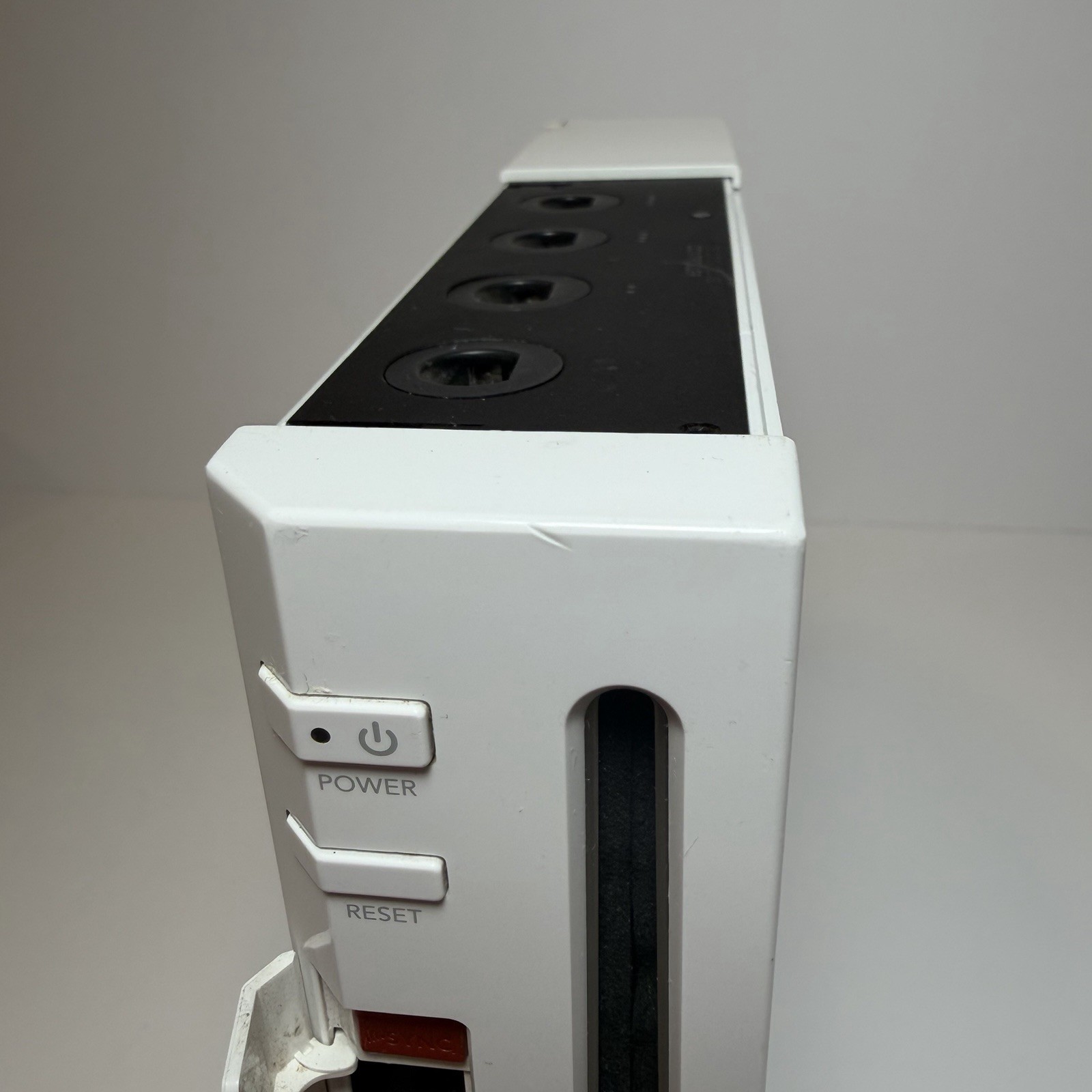 Nintendo Wii Video Game Console Only System RVL-001 White For Parts Or Repair