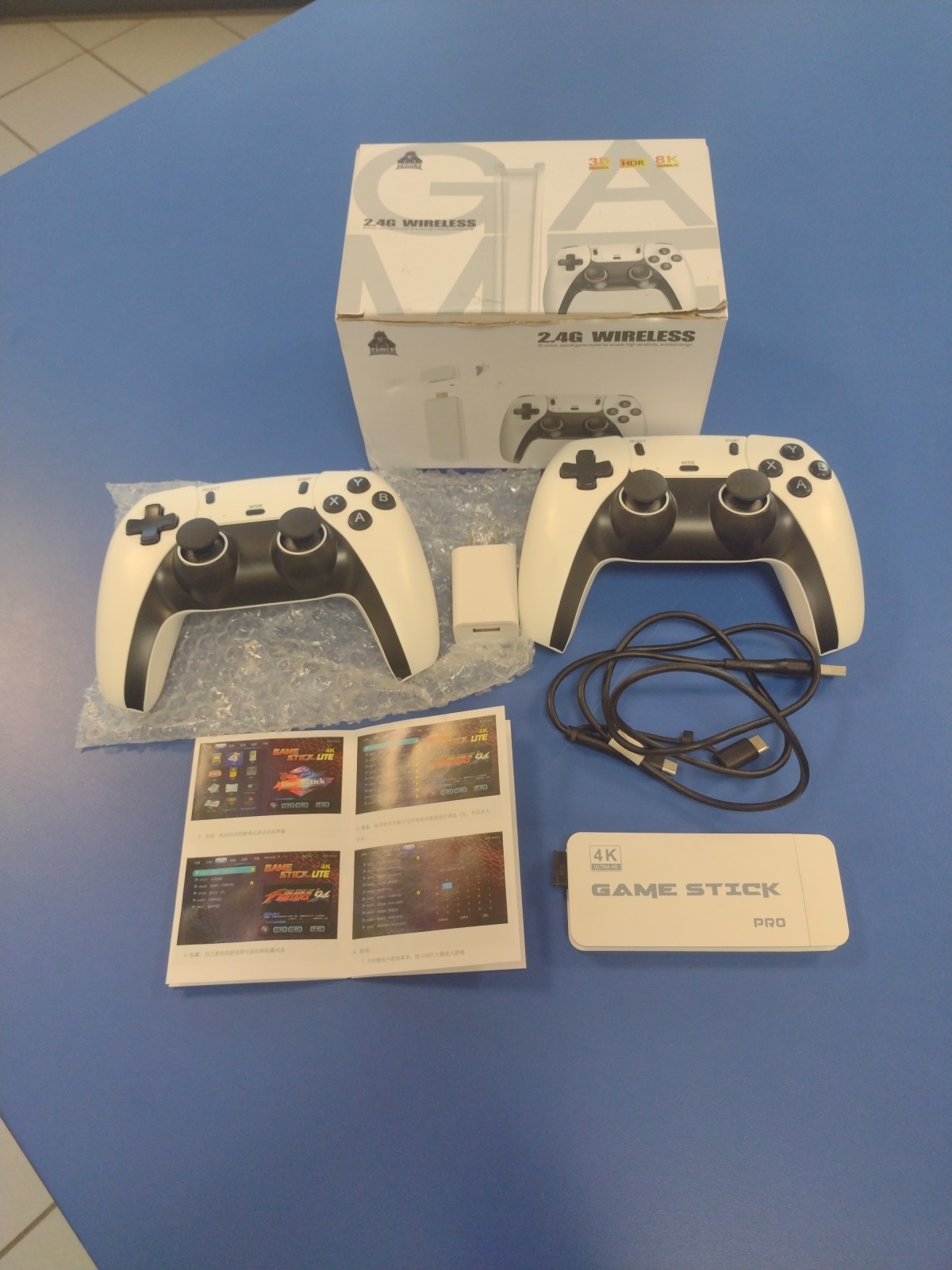 NEW 64GB/128GB W/ Wireless Gamepads & Classic Game