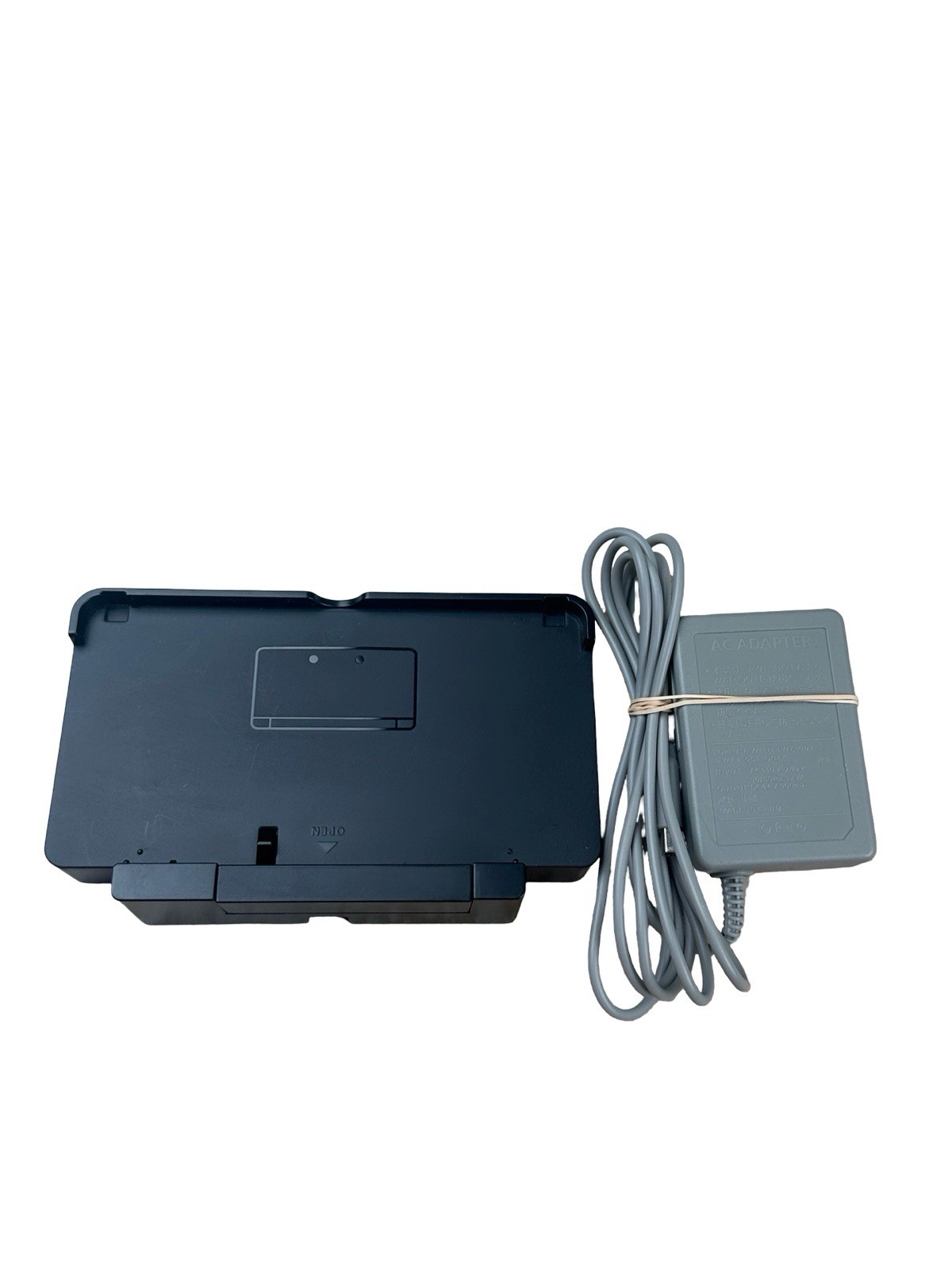 Nintendo 3DS Handheld Console Black CTR-001 (USA) W charger and stand READ