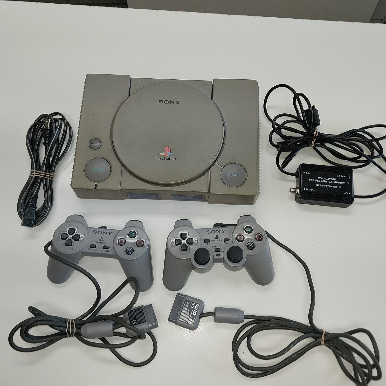 PlayStation Original PS1 Console SCPH-7501 2 Controllers RFU adp. Parts Repair