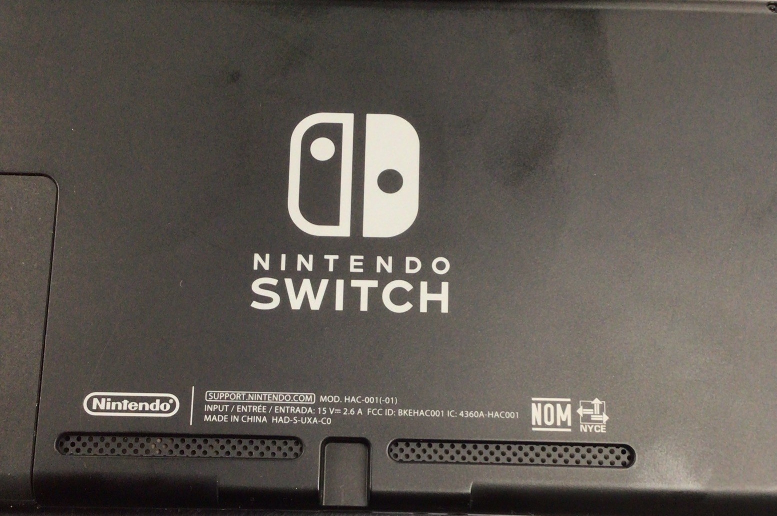 Nintendo Switch Video Game Console HAC-001(-01) Red/Blue *Factory Reset