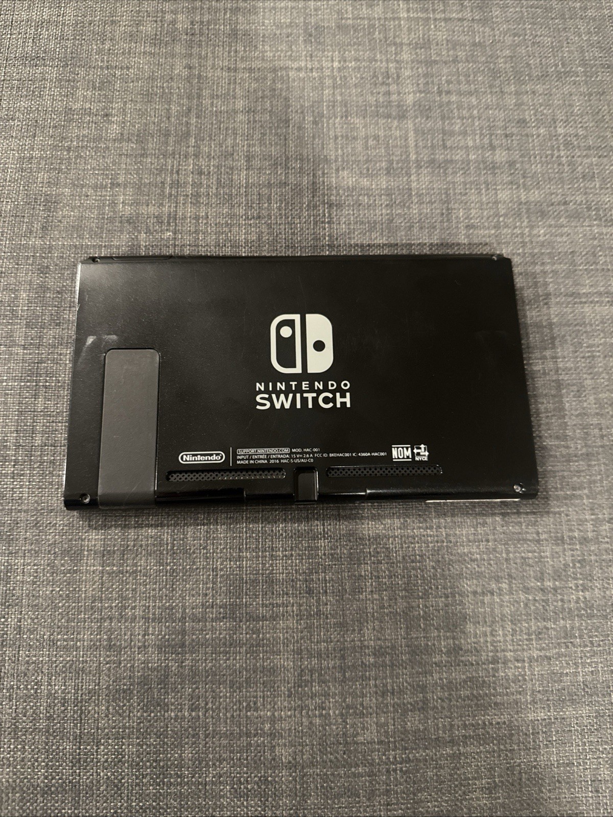 Nintendo Switch v1.0 HAC-001, Low Serial Number. Working Joycons, Full Bundle