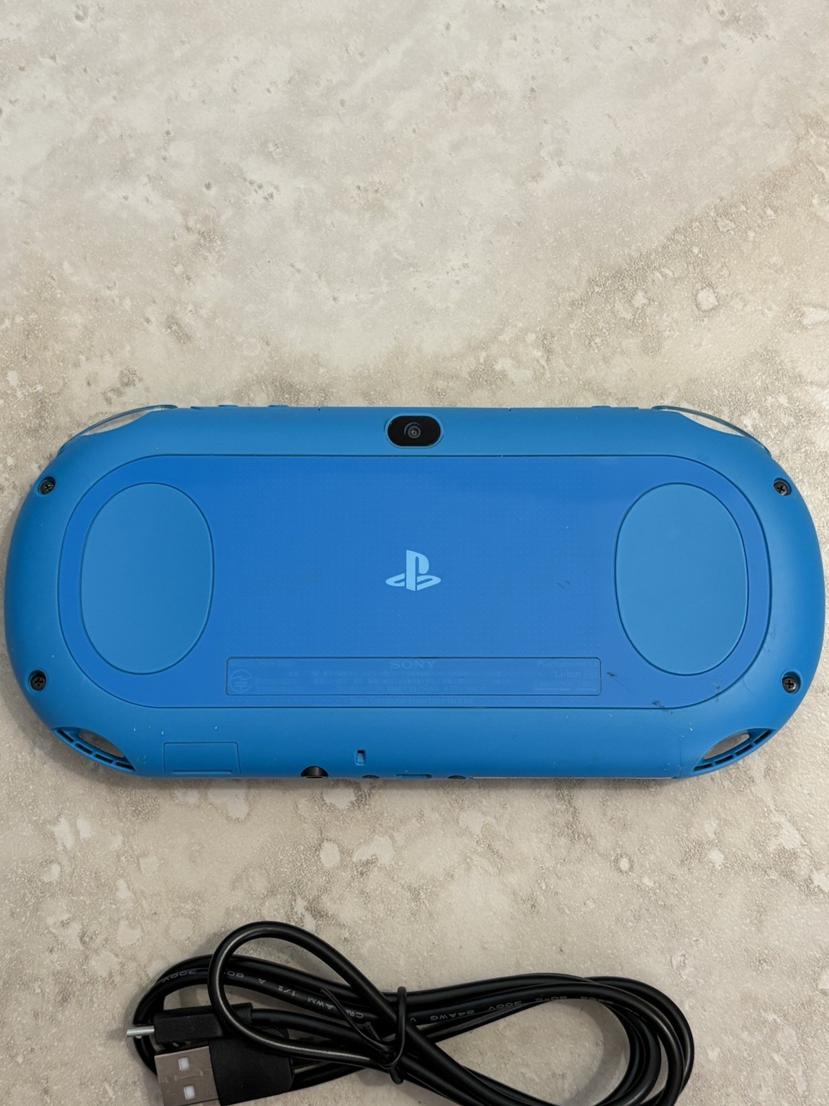Sony PS Vita 2000 Slim PCH-2000 – Aqua Blue *GREAT* + Charger