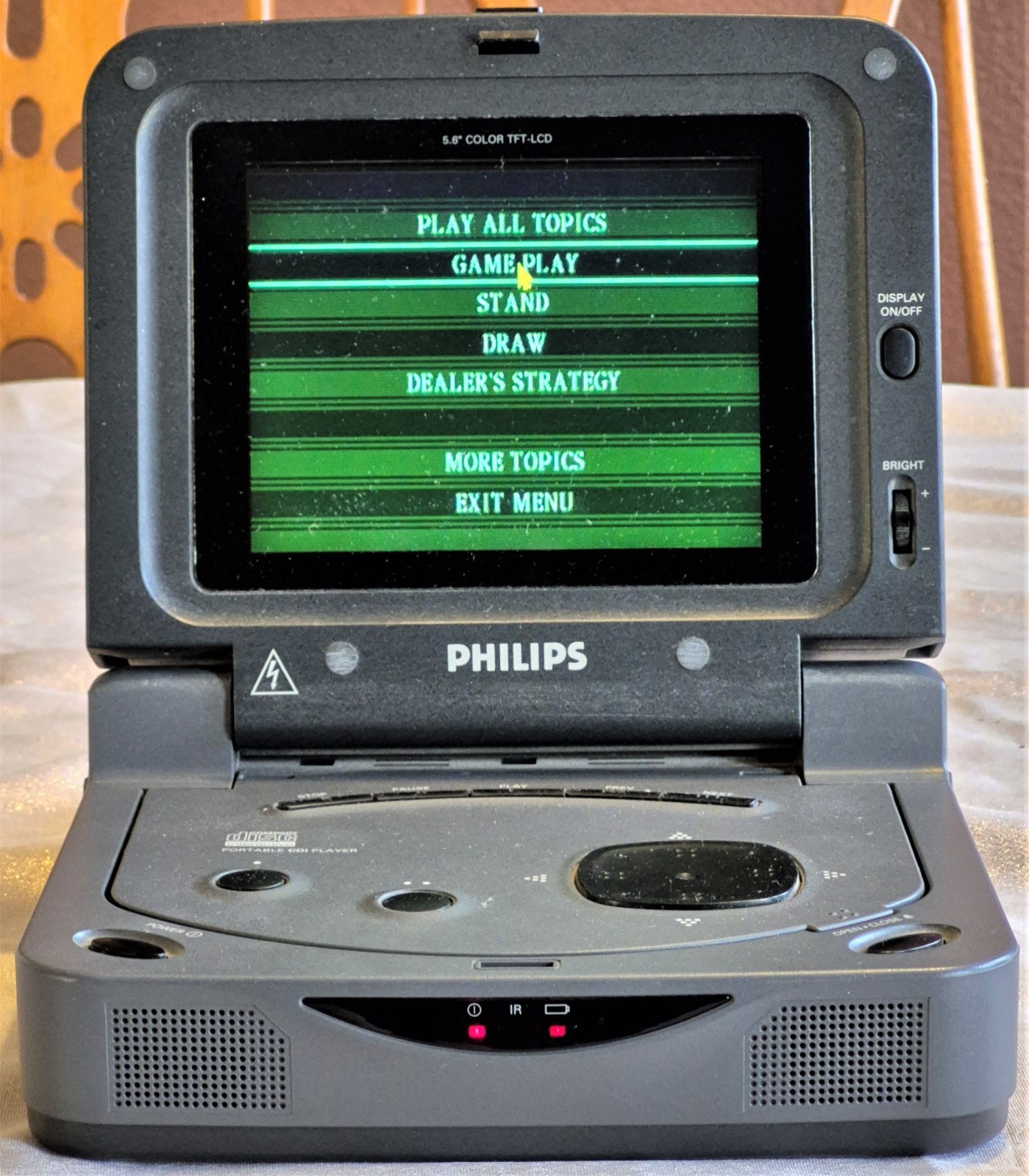 Philips 370 CDi Player Retro Console Nice Handheld Tested w/ Game Included VIDEO