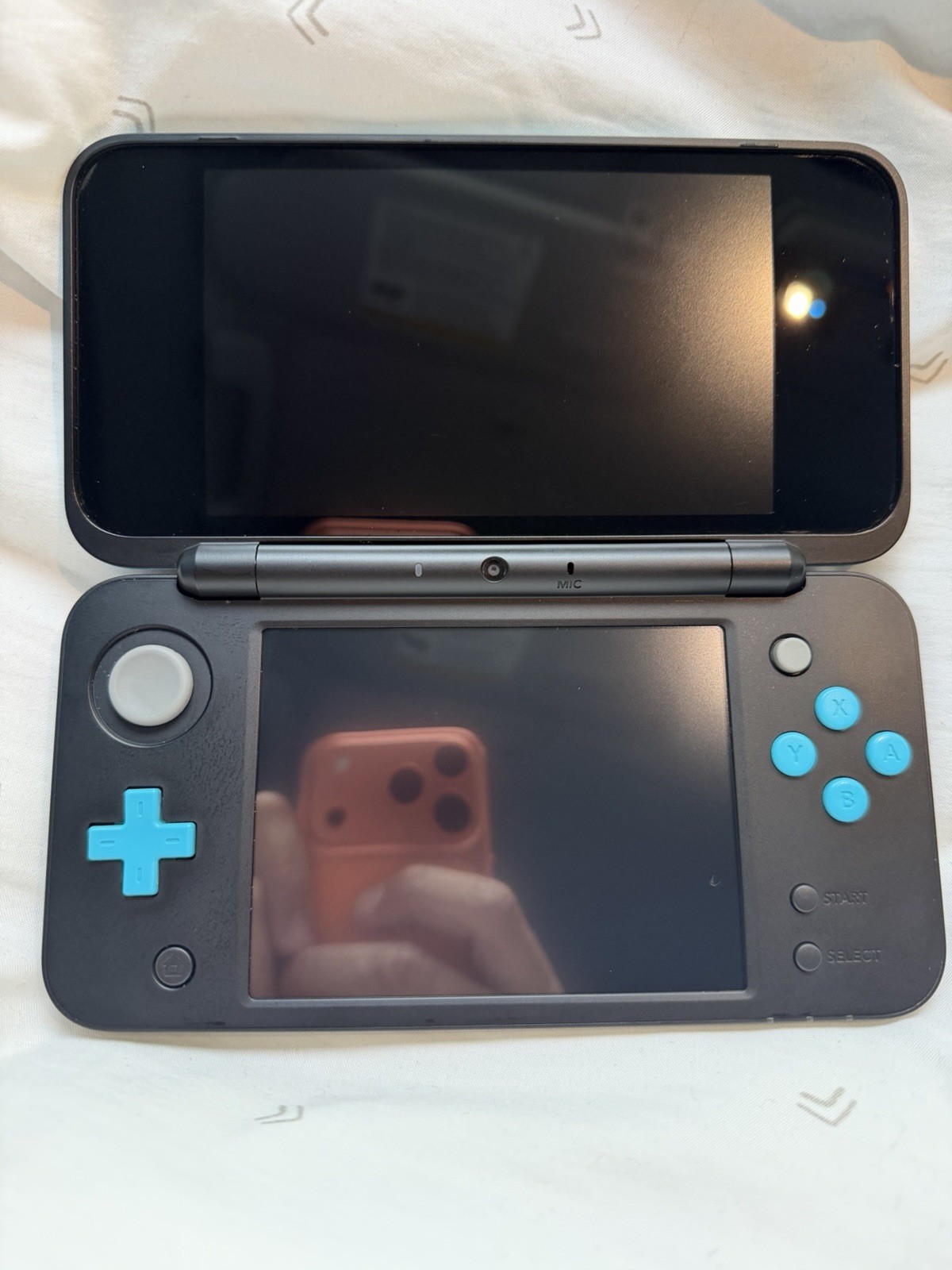 “New” Nintendo 2DS XL Black Turquoise TESTED With Stylus – CONSOLE ONLY- GREAT