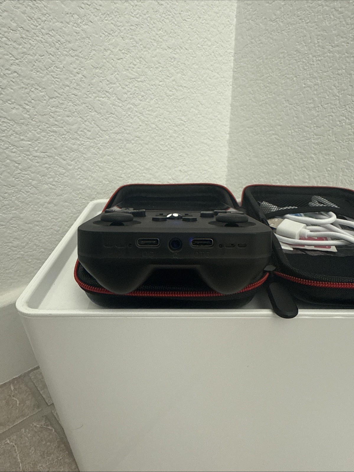 r36 max retro handheld game console