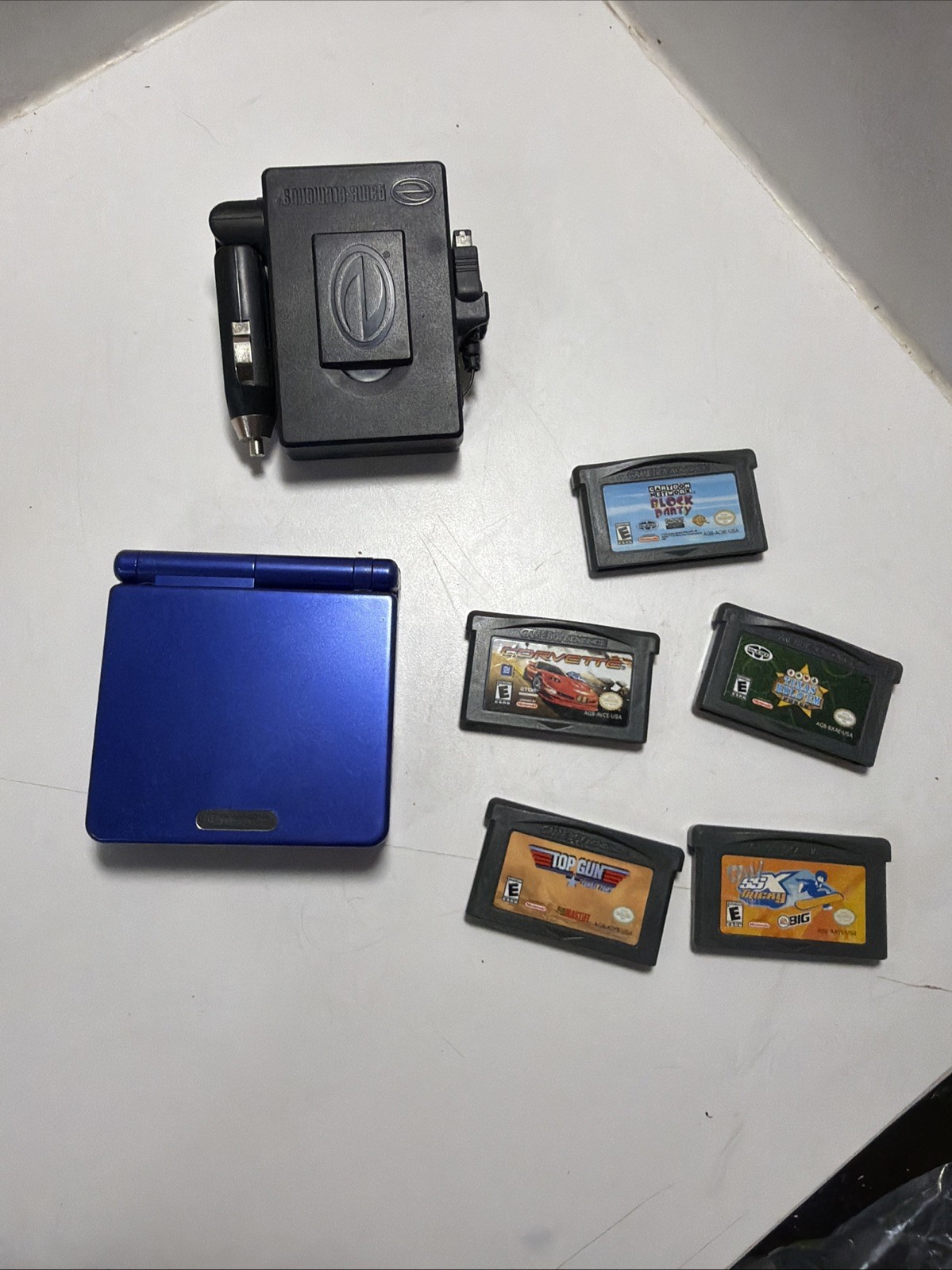Nintendo Gameboy Advance GBA SP Cobalt Blue Handheld AGS-001+5 Games withCharger