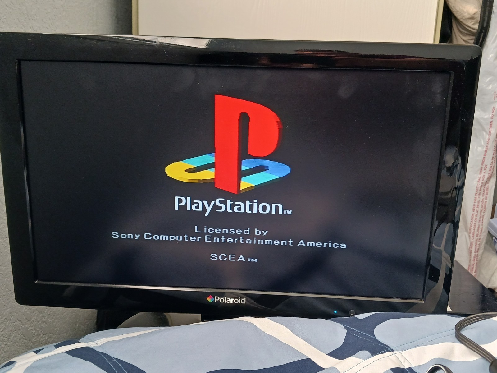 Sony PlayStation 1 PS1 Console SCPH-7501 Bundle OEM Controller AV Power + 2 Game