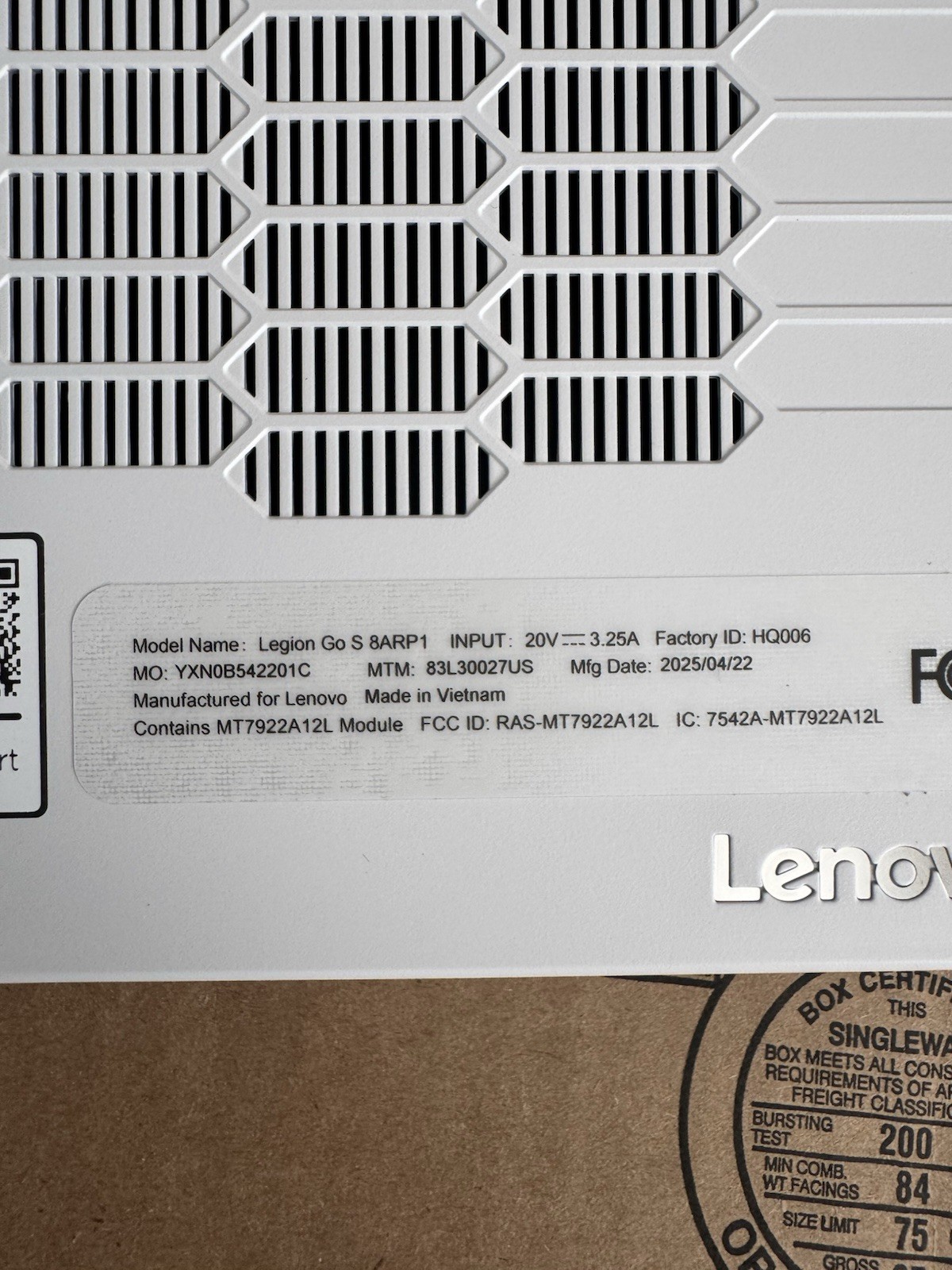 Lenovo Legion Go S 16GB 512GB 8ARP1 White NO BOX