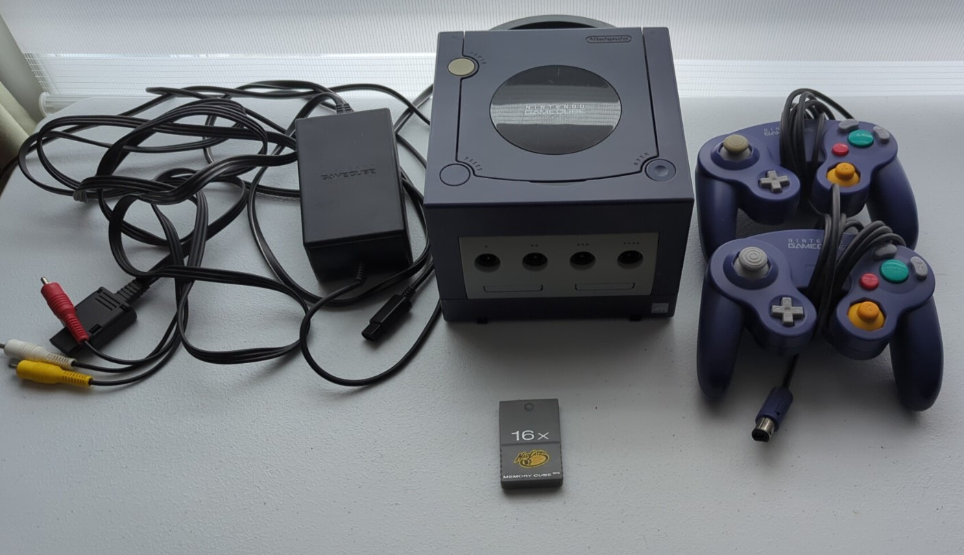 Nintendo GameCube DOL-001 Gaming System – Indigo With 2 oem controller Tested