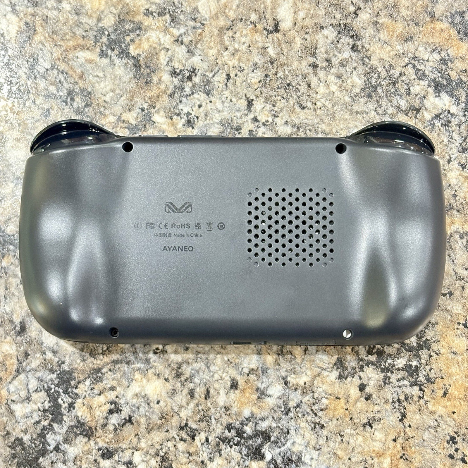AYANEO Pocket Air Mini 3GB/64GB + Case + 256GB Card Loaded Ready To Play