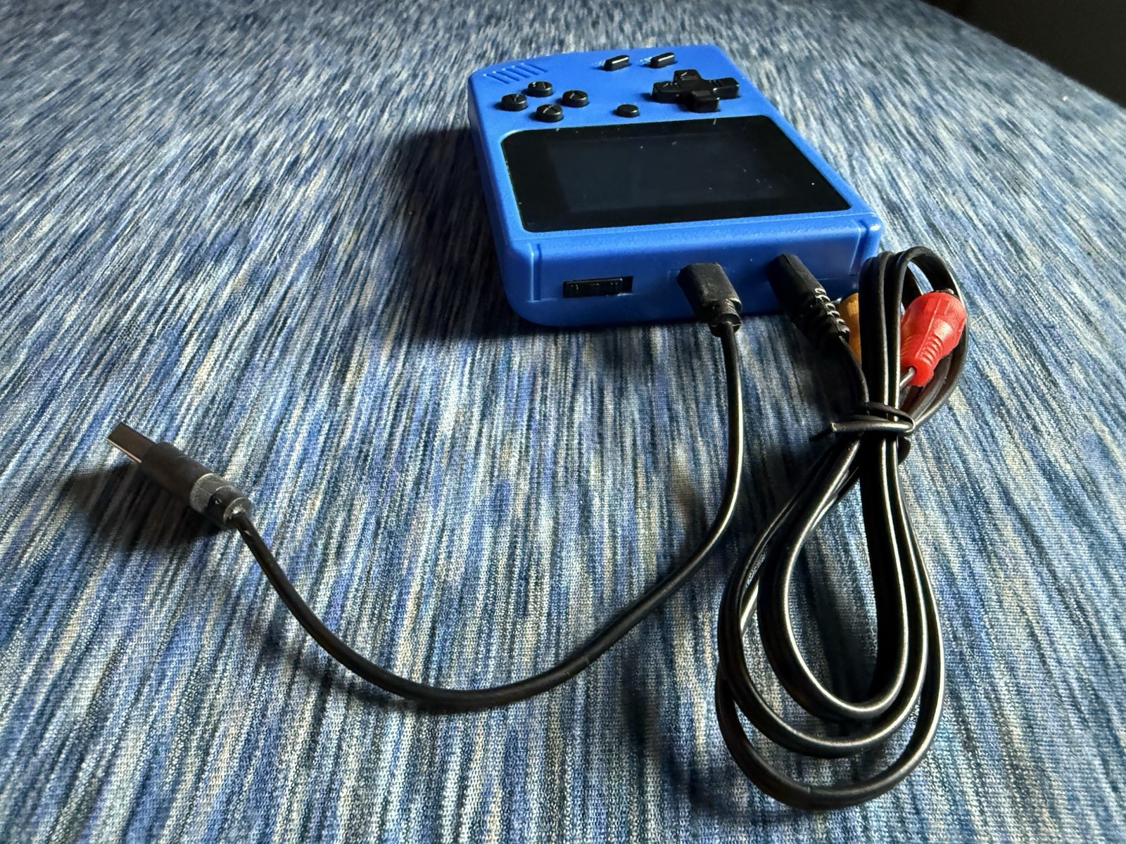 Blue Handheld Game Console 400-in-1 Classic Retro Games Includes Charging Cable