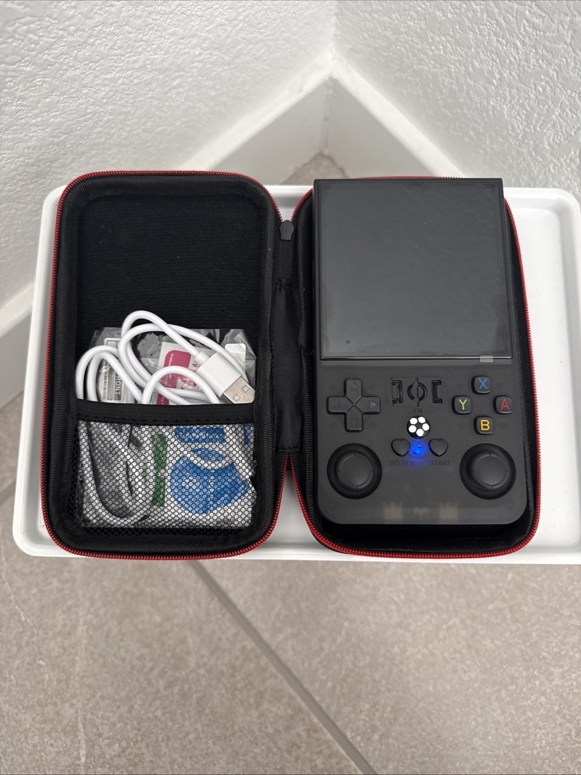 r36 max retro handheld game console