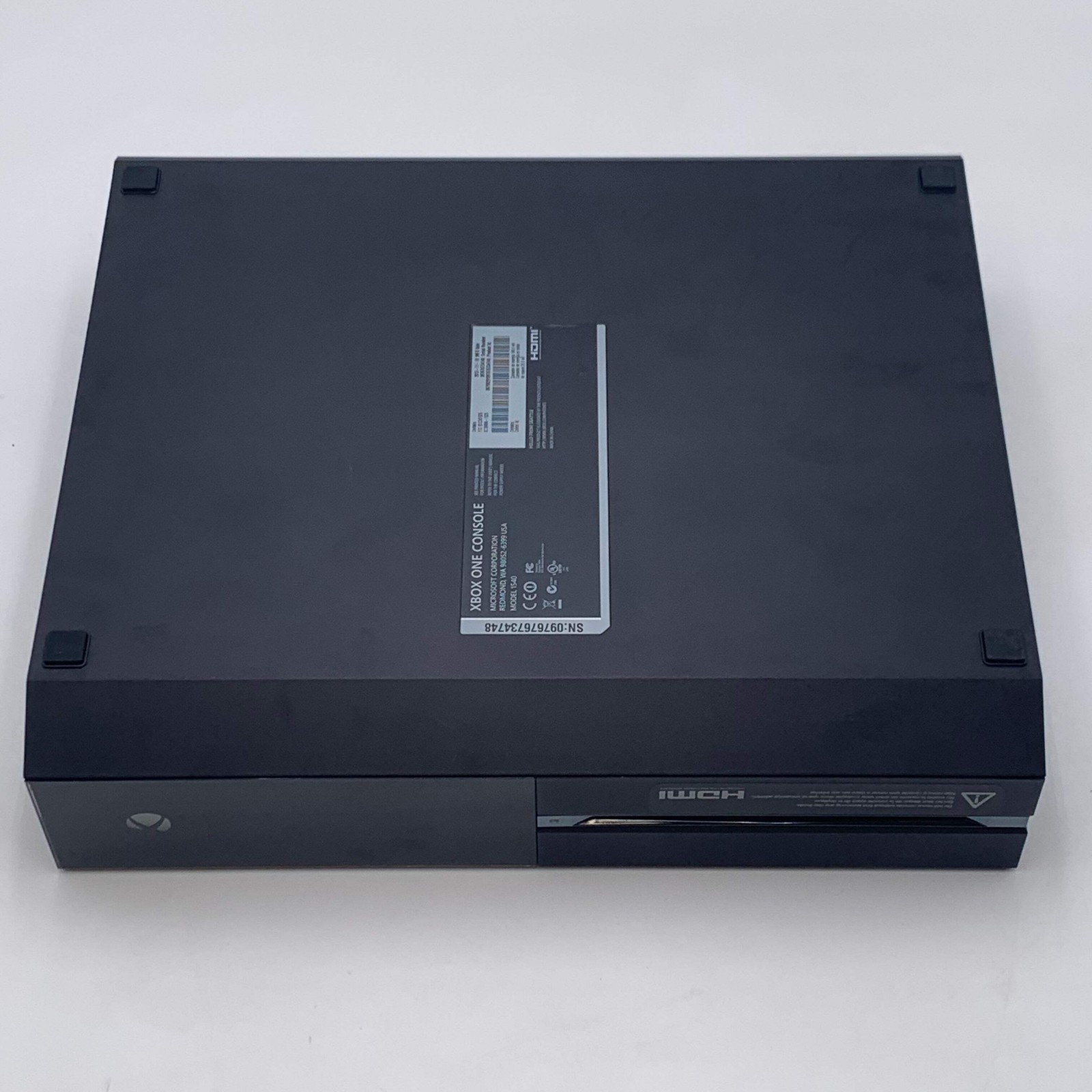 Microsoft Xbox One Console w/Power Adapter, Kinect Black Model 1540 500GB