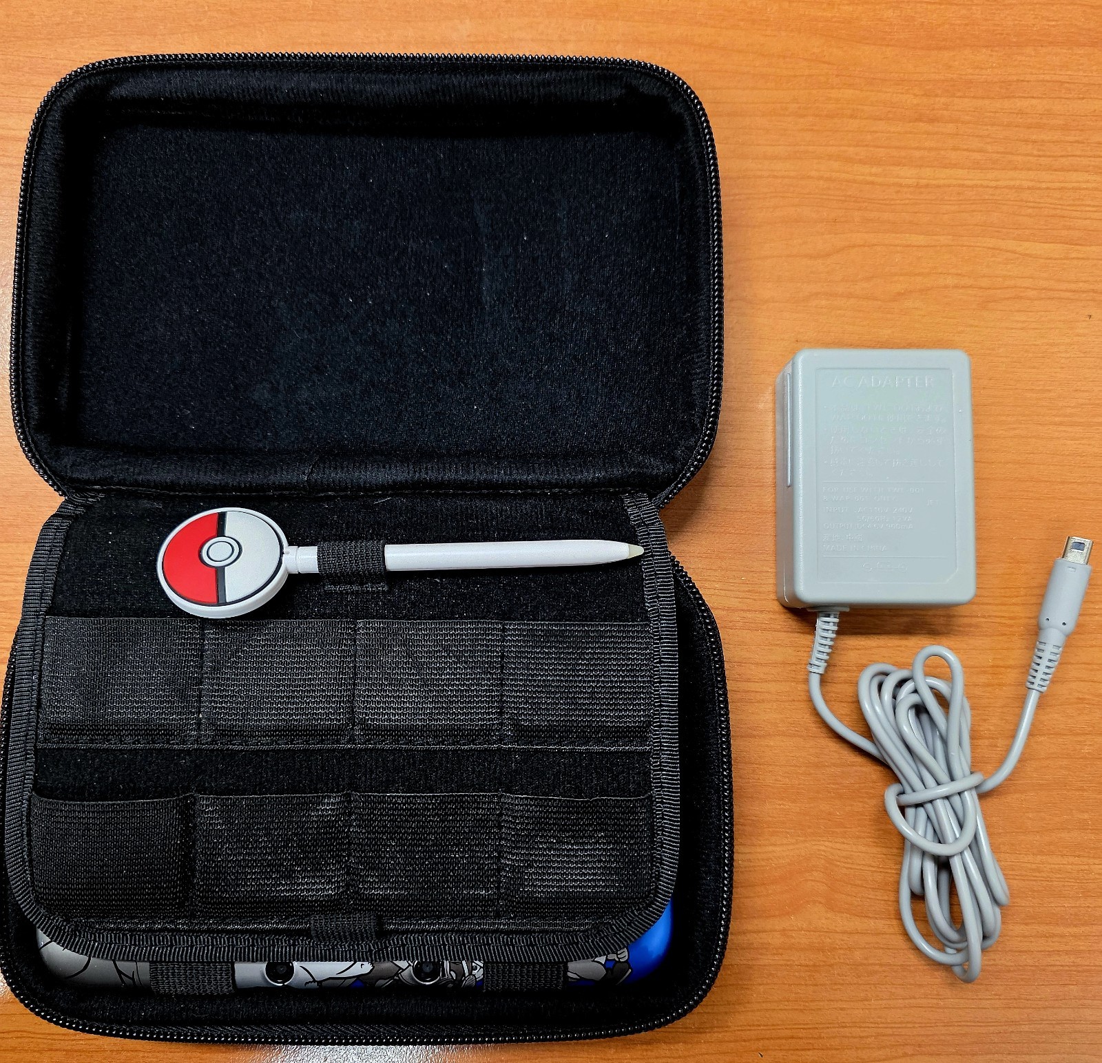 Nintendo 3DS XL Super Smash Bros Blue Edition W/Charger, OFC Pokemon Carry Case