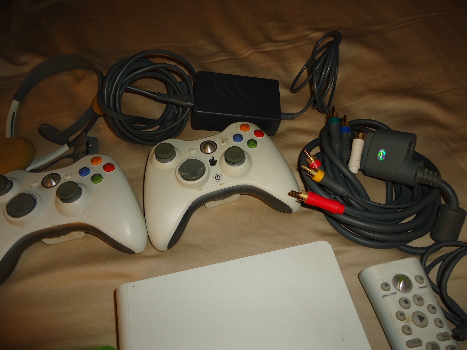 Xbox 360 with rare HD DVD Player external disc drive w/system Boxed Dead Space 2
