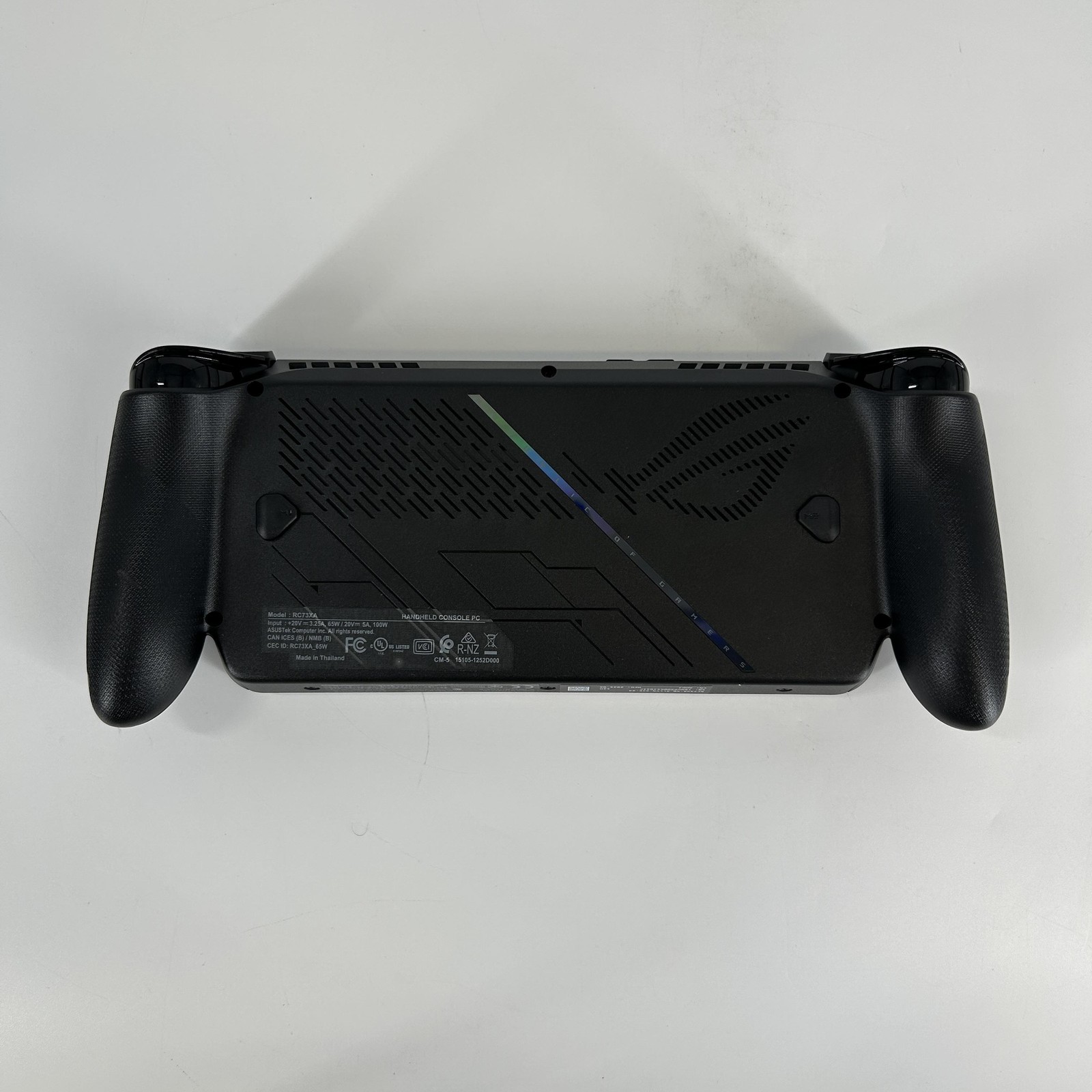 Asus ROG Xbox Ally X AMD Ryzen Z2 Extreme 16GB RAM 1TB w/ Charger – Excellent