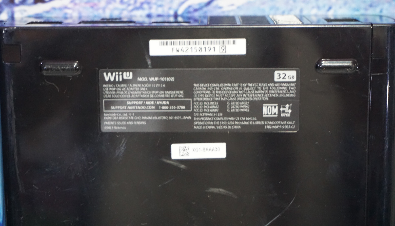 Nintendo Wii U 32GB Black Deluxe Console WUP-101(02) with Gamepad and 10 Games
