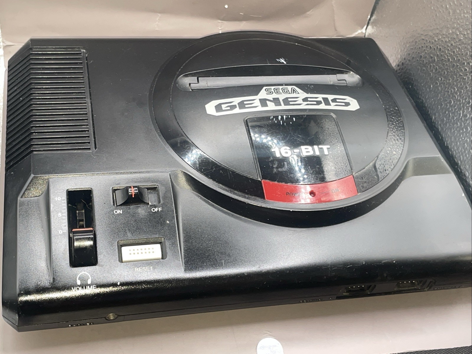 Sega Genesis Model 1 1601 Console Only Tested Headphones Jack 16 Bit