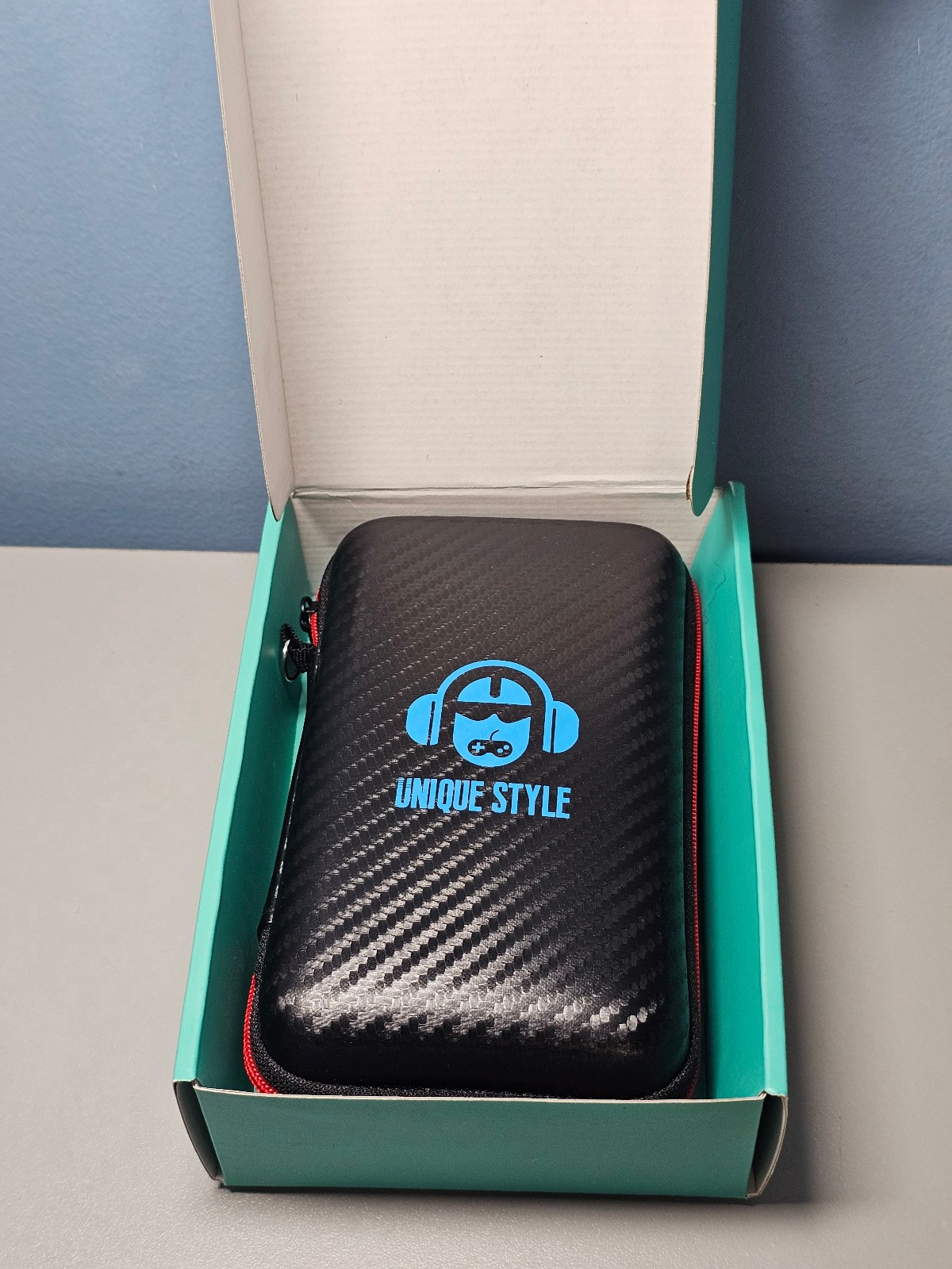 Open Source Hand Held Game Console R36Max – Transparent Blue – 4″ Screen – New!