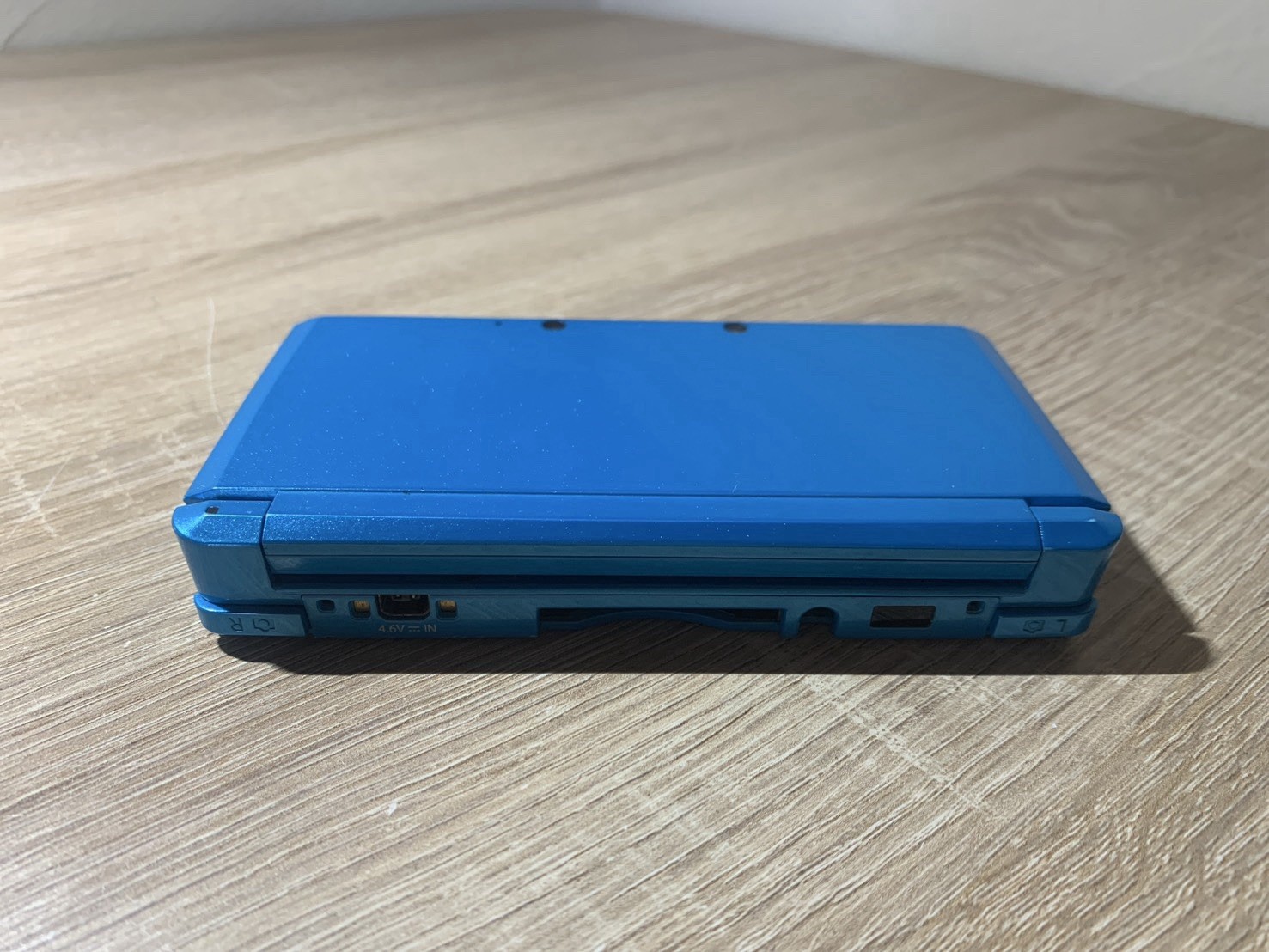 1178 Nintendo 3DS Light Blue For Parts