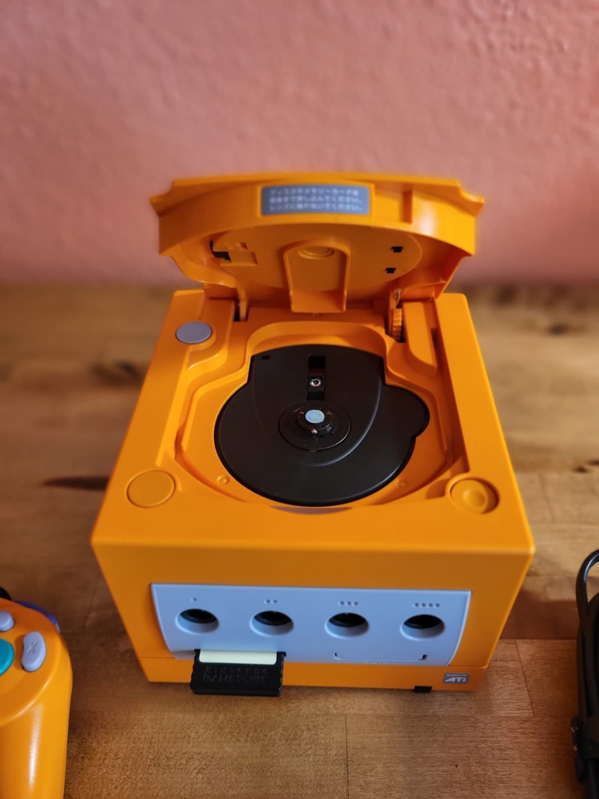 Nintendo GameCube Spice Orange Console DOL-001 NTSC-J Japan OEM Controller