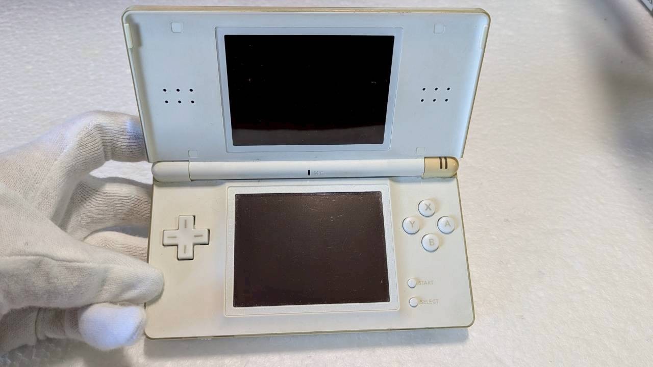Nintendo DS Lite Region Free Console White japan