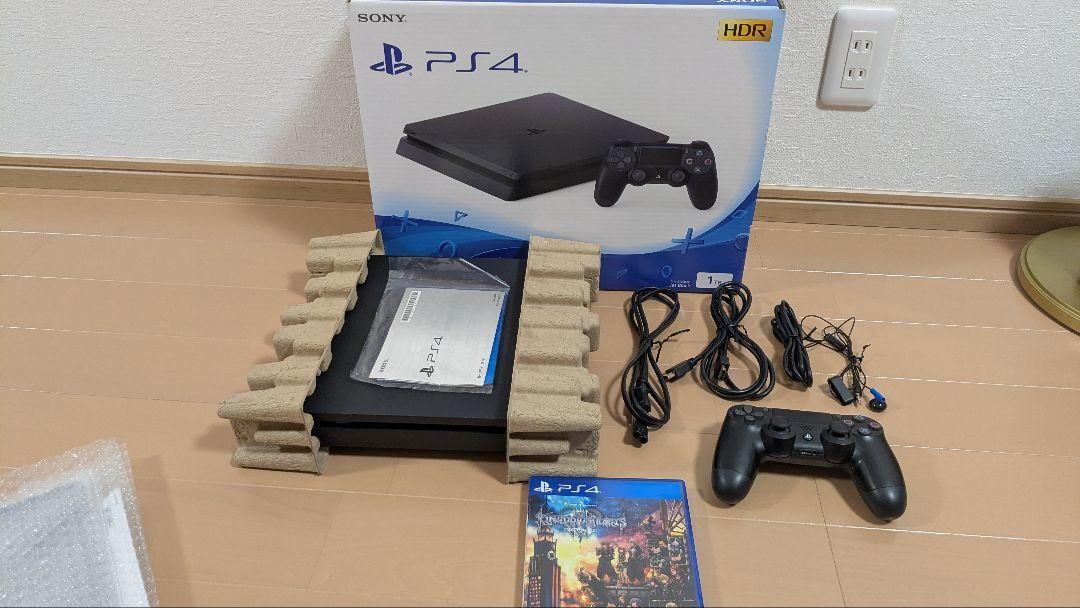 PS4 PlayStation 4 Console Kingdom Hearts III Limited Edition (1TB) AC100V