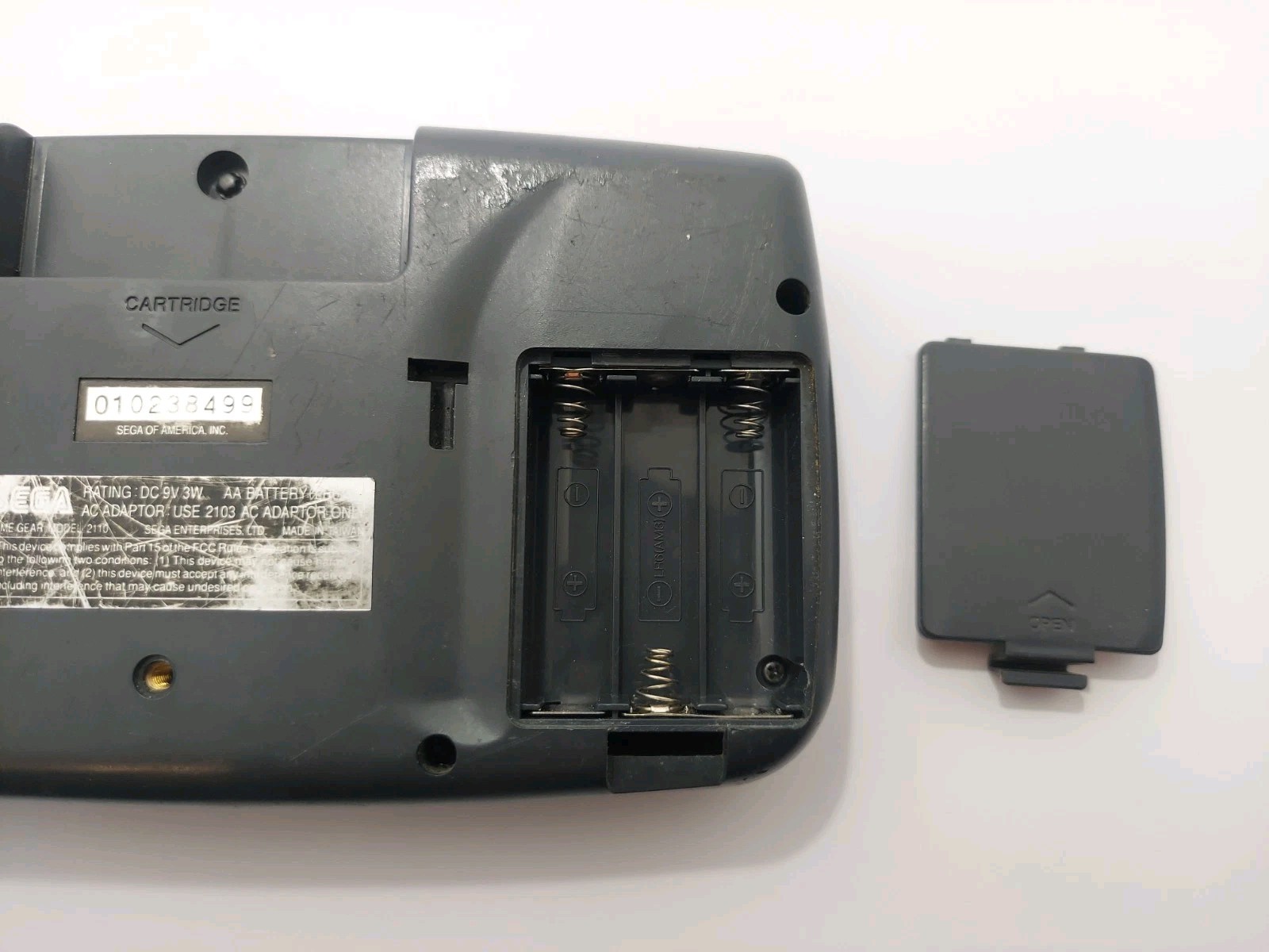 Sega Game Gear Handheld Video Game Console 2110 For Parts/Repair Screen Issue