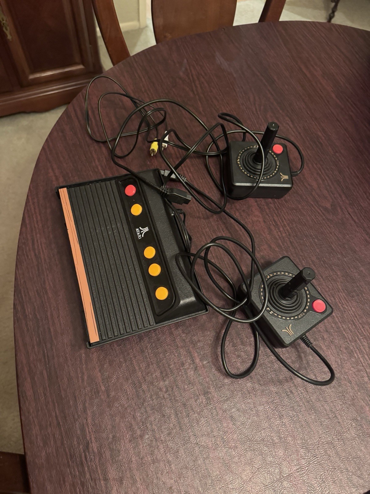 Atari Flashback 2 Classic Game Console with 2 Controllers