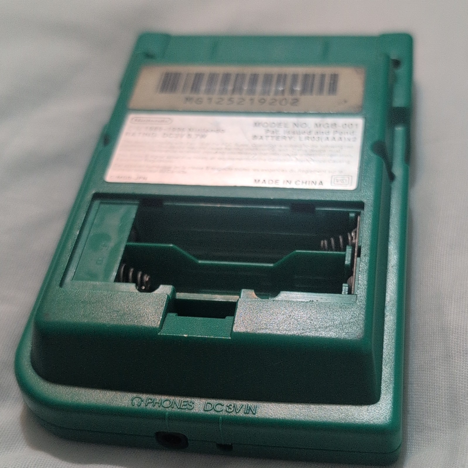 Nintendo Game Boy Pocket Green Handheld System MGB-001 w/ Headphone Jack 1996