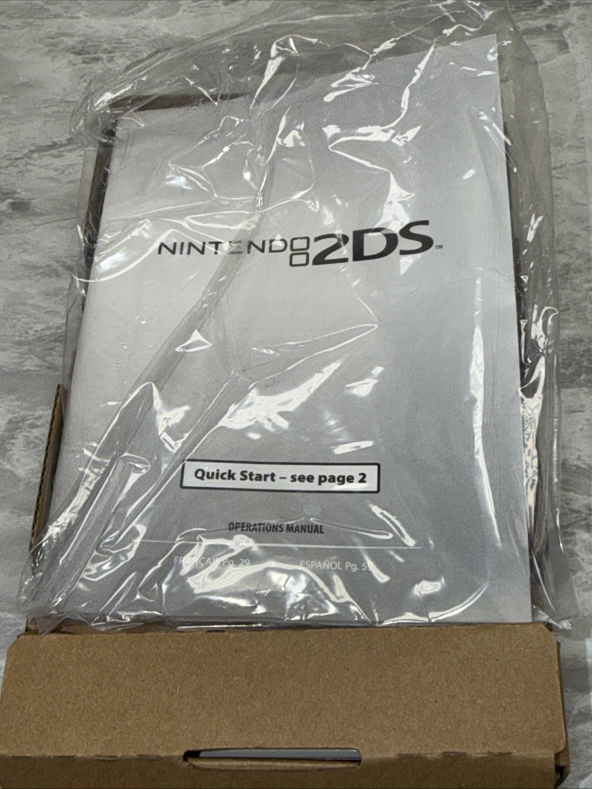 Nintendo 2DS Scarlet Red White Super Mario Bros. 2 Console FTR-001 Complete CIB
