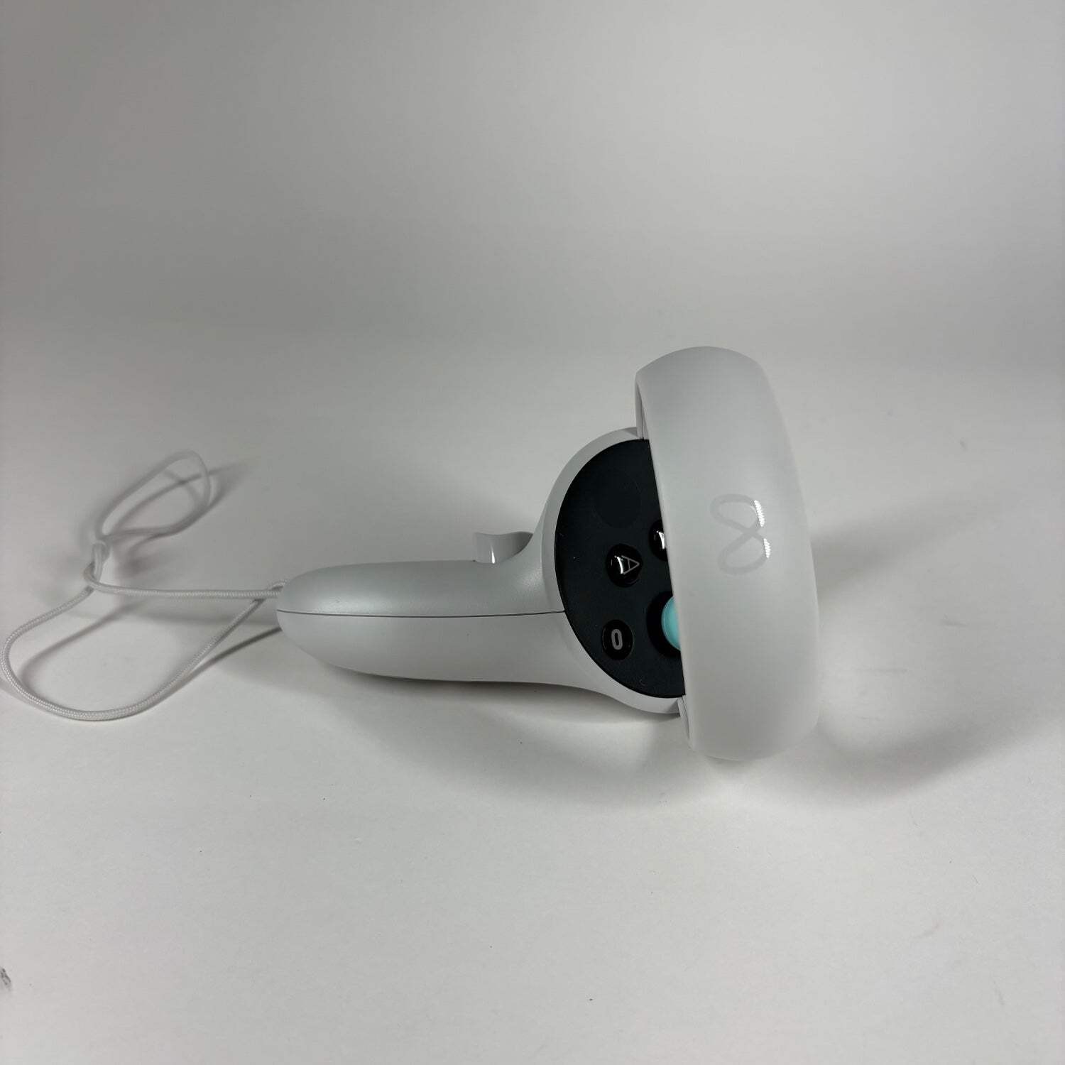 Meta Quest 2 128GB Standalone All-in-One VR Headset KW49CM