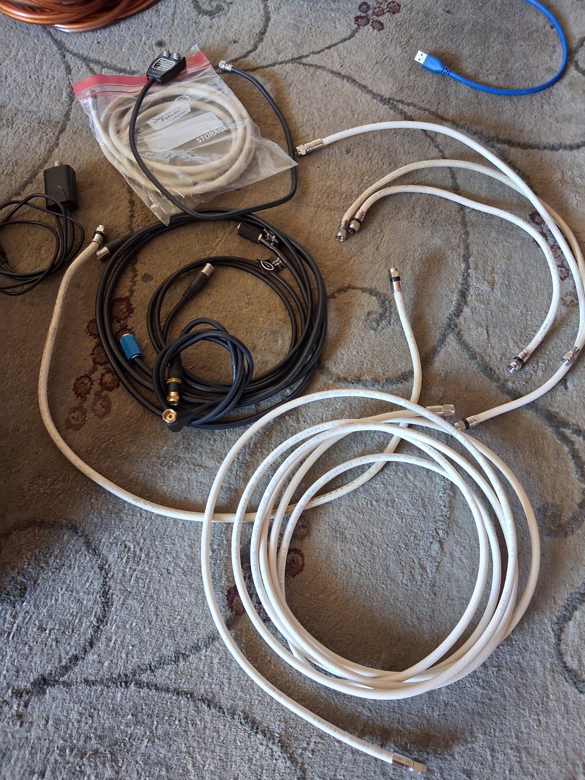 Vintage ✨️ Used PWR Cords,Cables,Hdmi,RCA,Sony Playstation 2 Cables ,All In PICS
