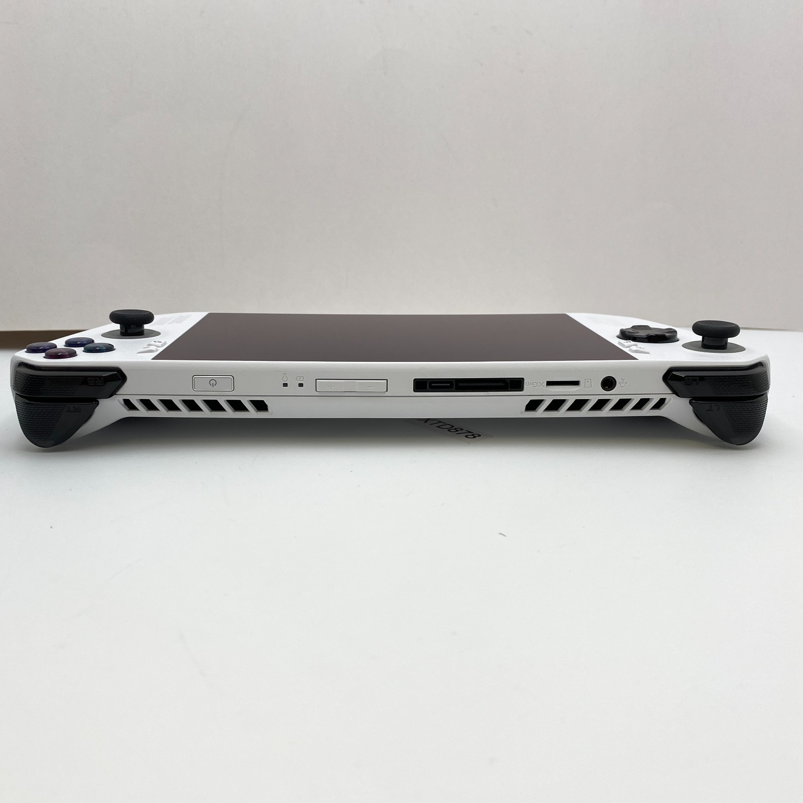 ASUS ROG Ally – 1TB SSD – AMD Ryzen Z1 Extreme – Handheld Console – Fair Cond.