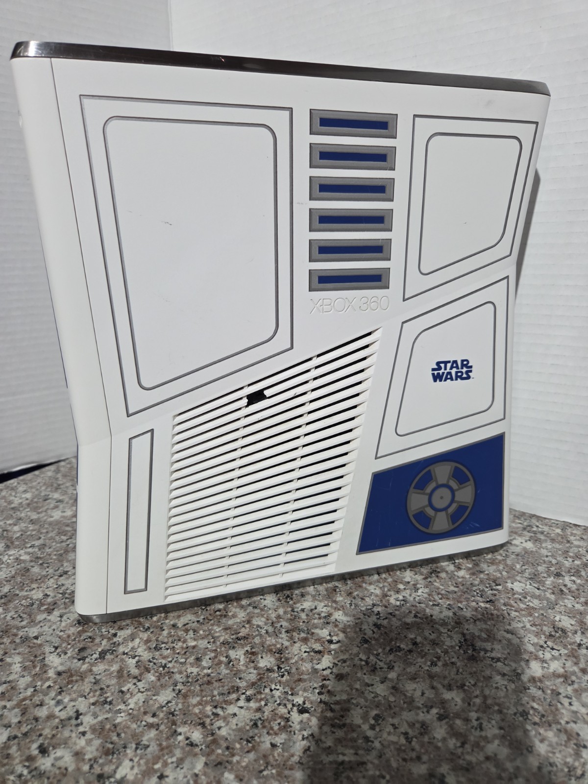 Limited Edition Xbox 360 Star Wars Kinect 320 GB R2D2 Console Only Read