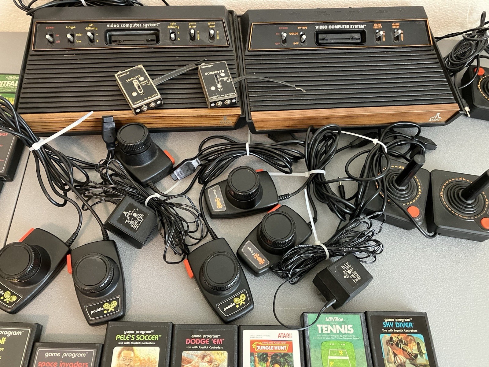 2 Atari 2600 & Sixer Console Lot, 4 Joysticks, 6 Paddles, 26 Games, Manuals READ