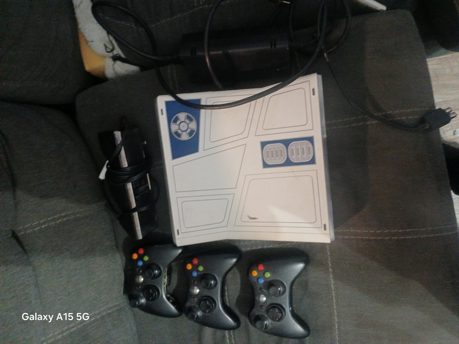 Microsoft Xbox 360 320GB Kinect Star Wars Limited Edition (NTSC-U/C (US/CA))…