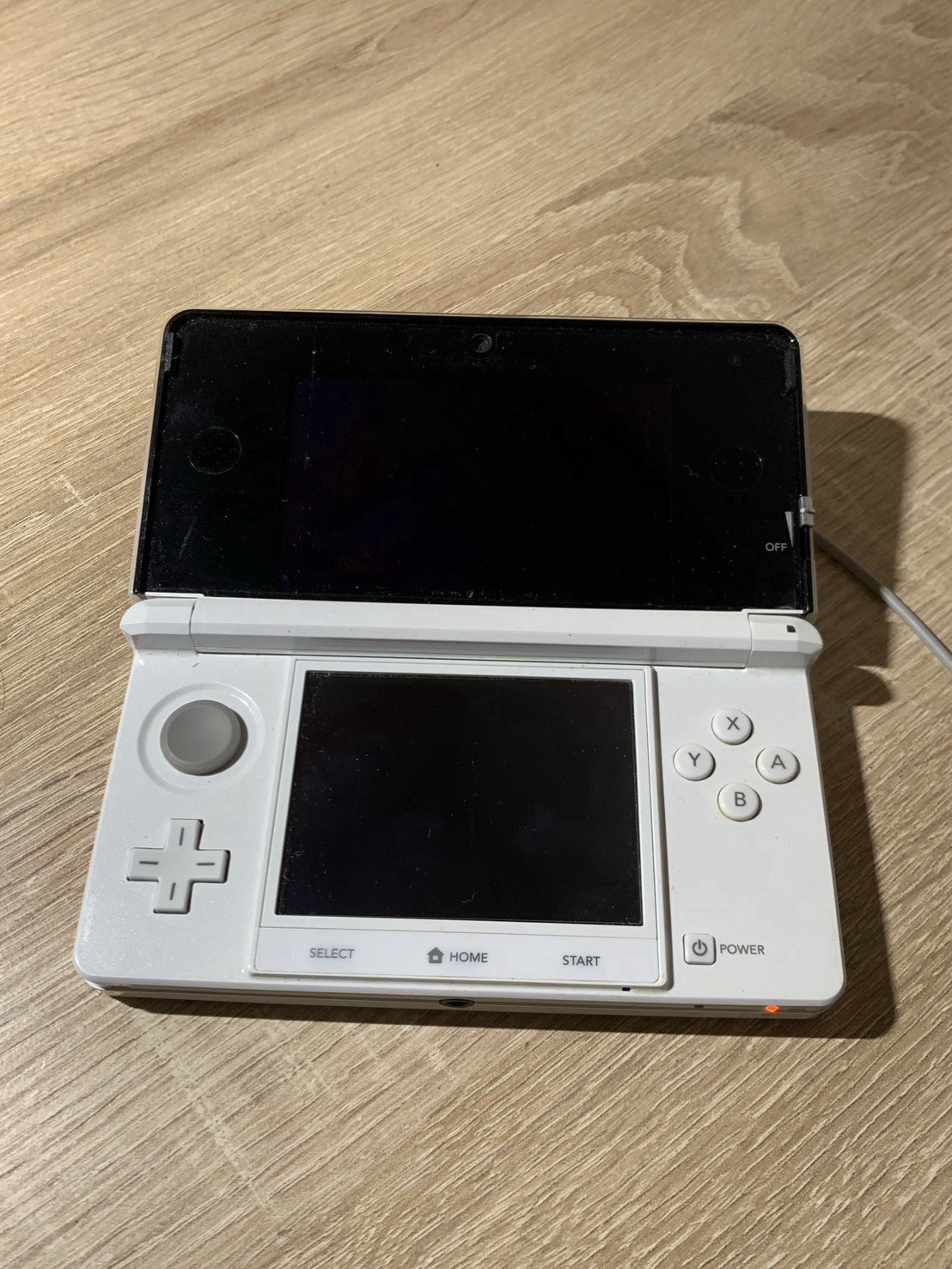 2048 Nintendo 3DS Ice White Very Good TESTED