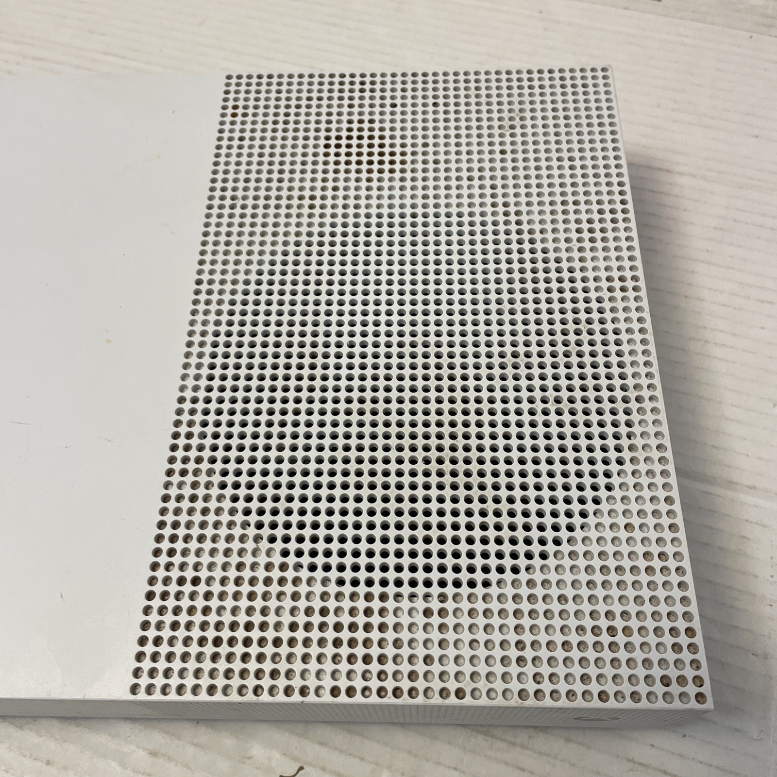 Xbox One S All Digital Edition 1681 White for Parts No Chords