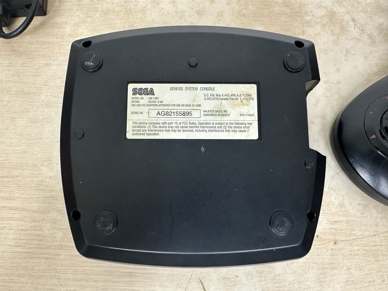 Sega Genesis Model 3 MK-1461 Console w/ OEM Controller, A/V Cord & Power – WORKS