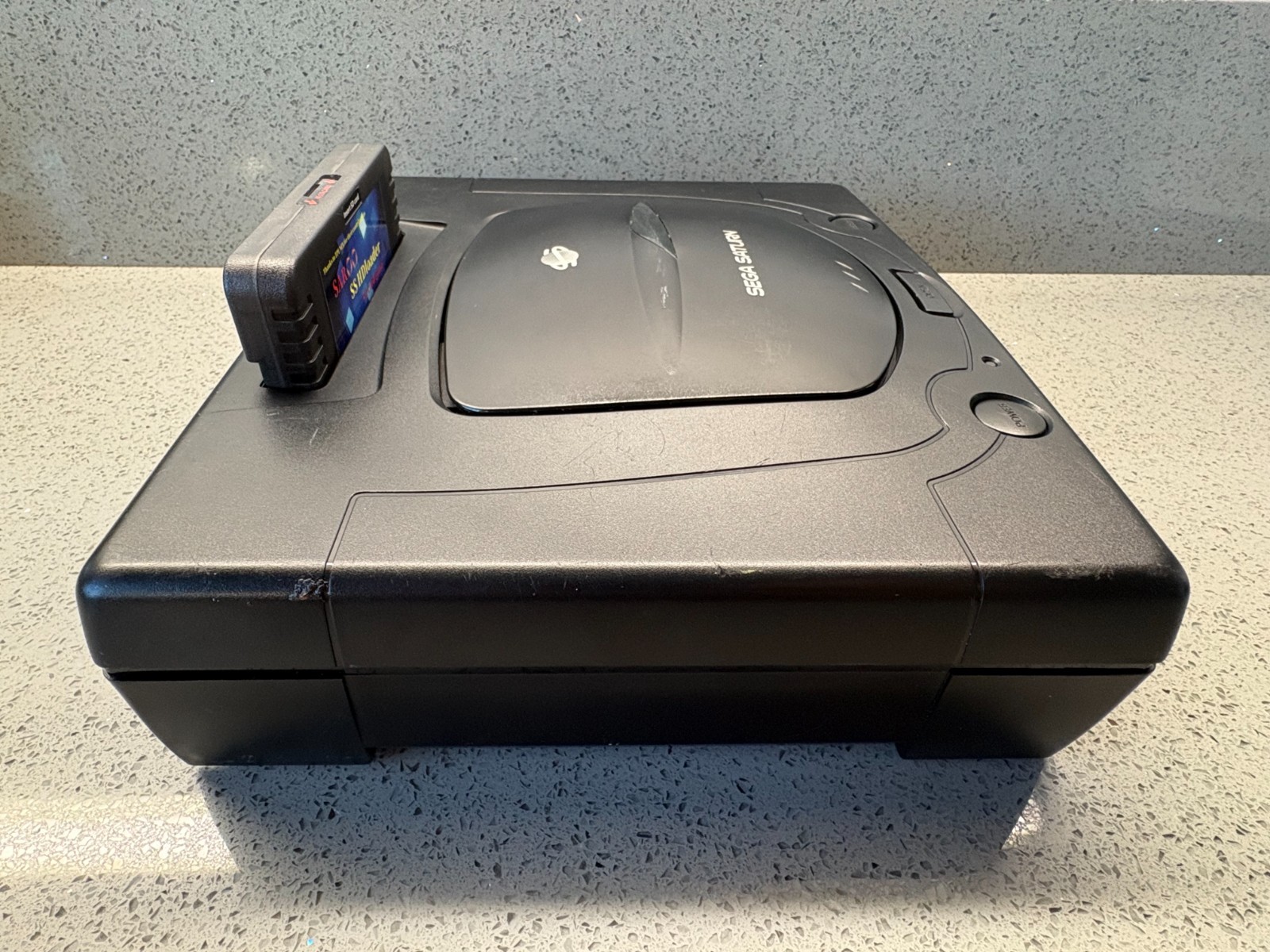SEGA SATURN SAROO CONSOLE W/ 256GB SD CARD NEW RETRO-BIT CONTROLLER & NEW CABLES