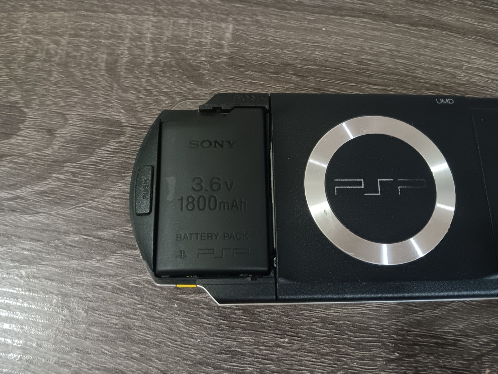 Sony Playstation Portable PSP 1001 Handheld w/ Charger & Battery – Tested Works