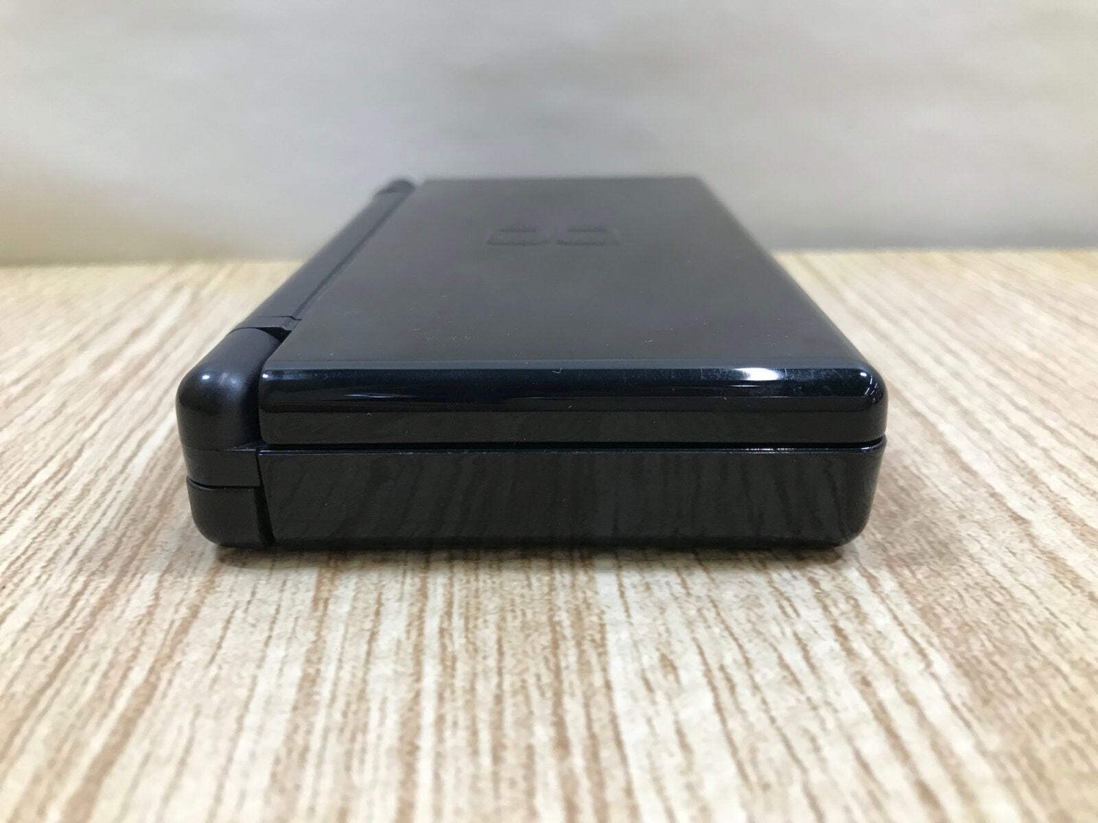 Nintendo DS Lite Jet Black Console Nintendo Japan – With Defects LG9124