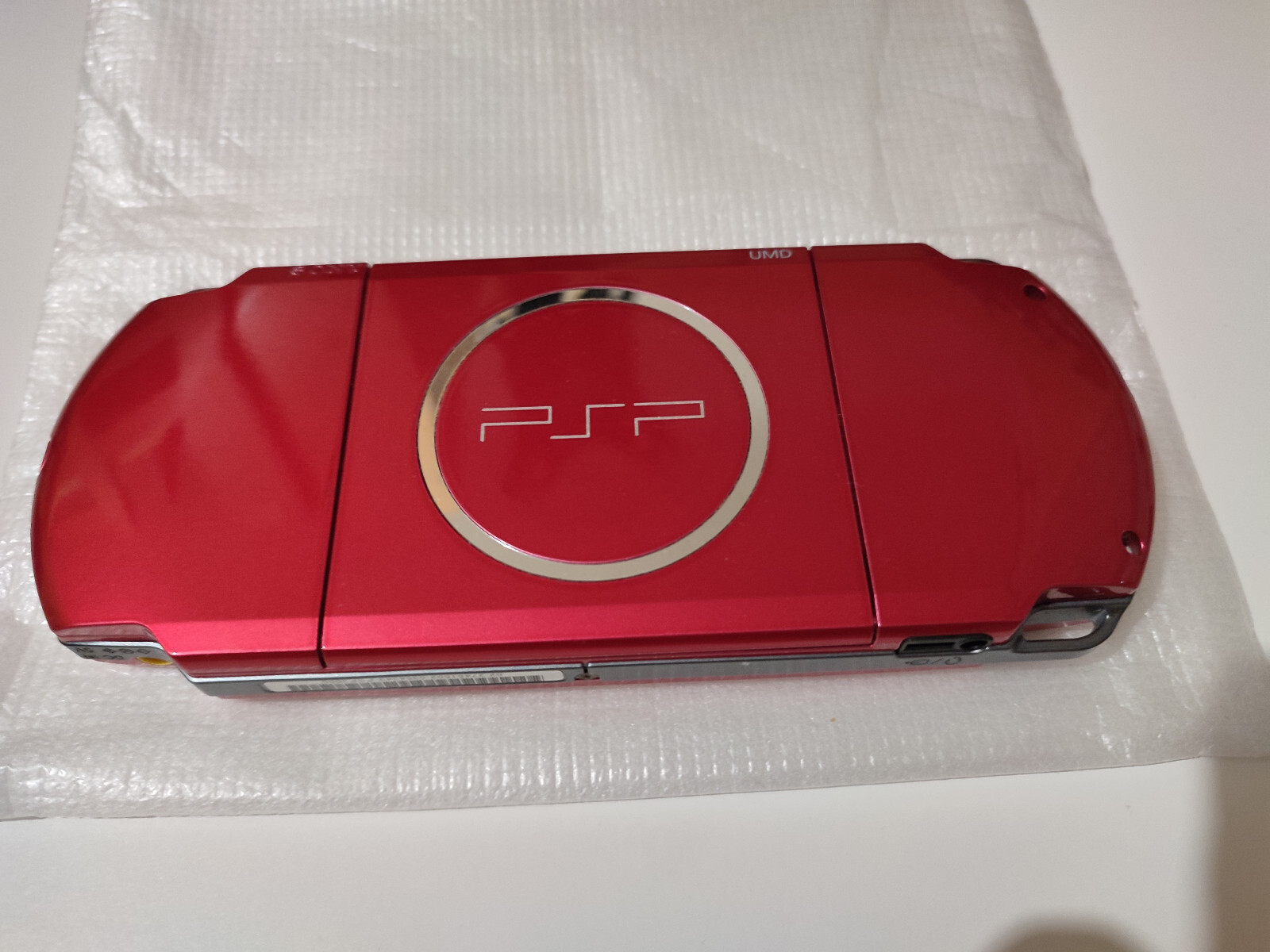 Sony PSP-3000 Launch Edition Radiant Red Handheld System