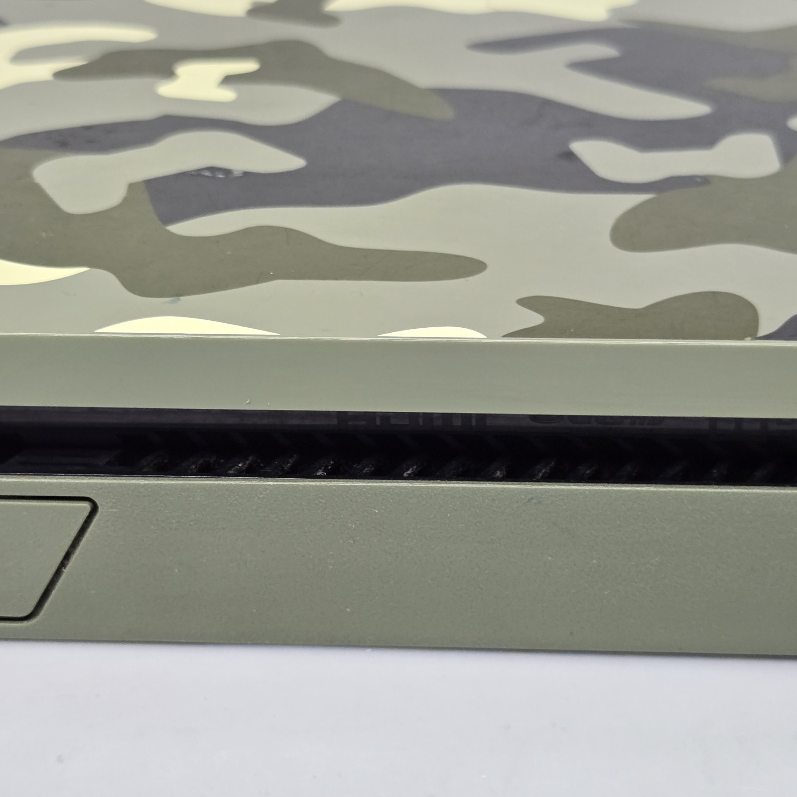 PS4 Slim Call of Duty: WWII Limited Edition 1TB Green Camouflage – Console Only