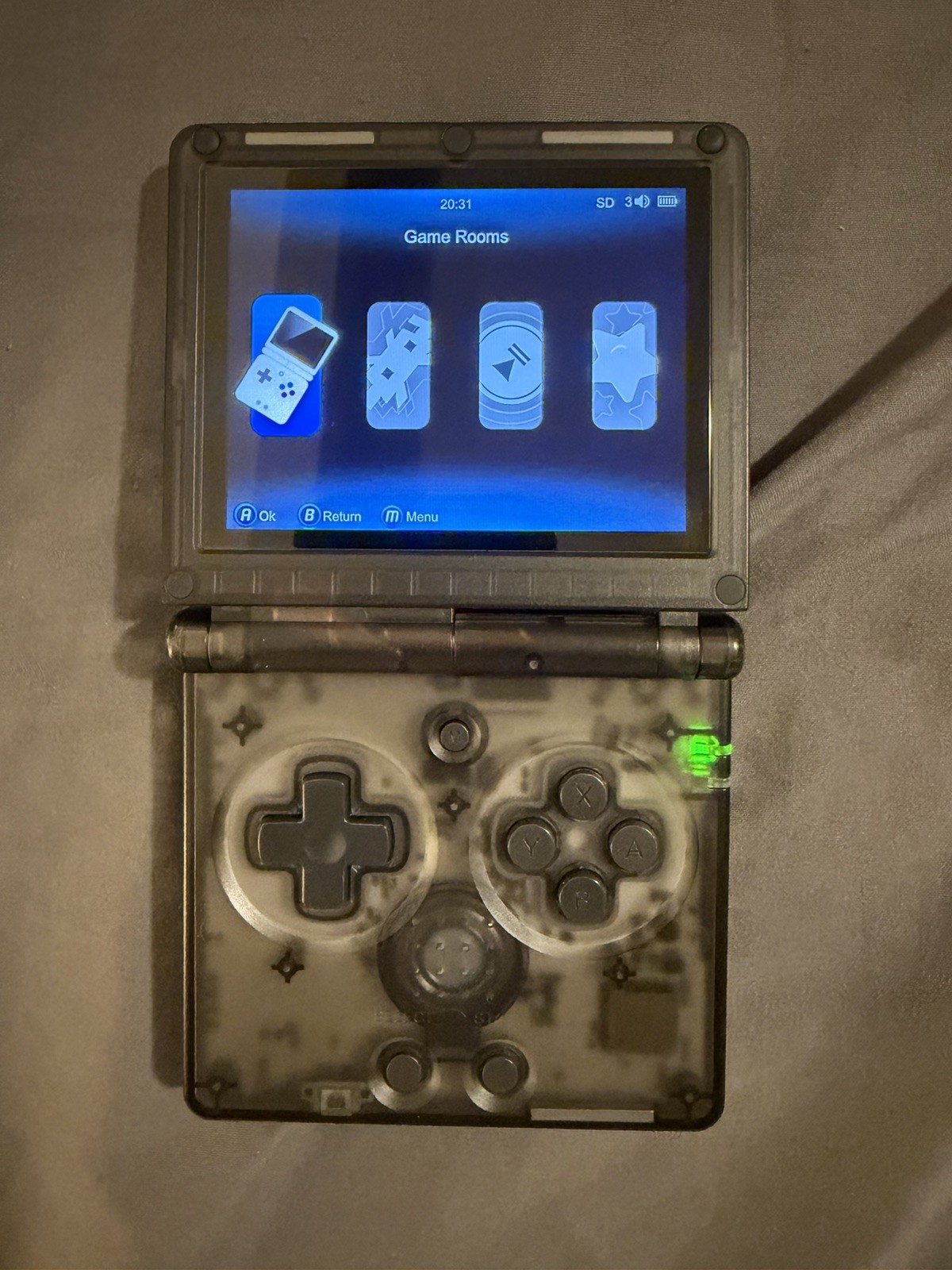 Anbernic RG35XX SP Transparent Black – Used with 64GB SD card