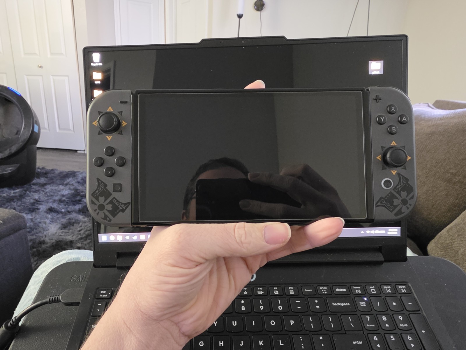 Nintendo Switch OLED “Custom” Monster Hunter Joycons, Pre-installed Temp Glass