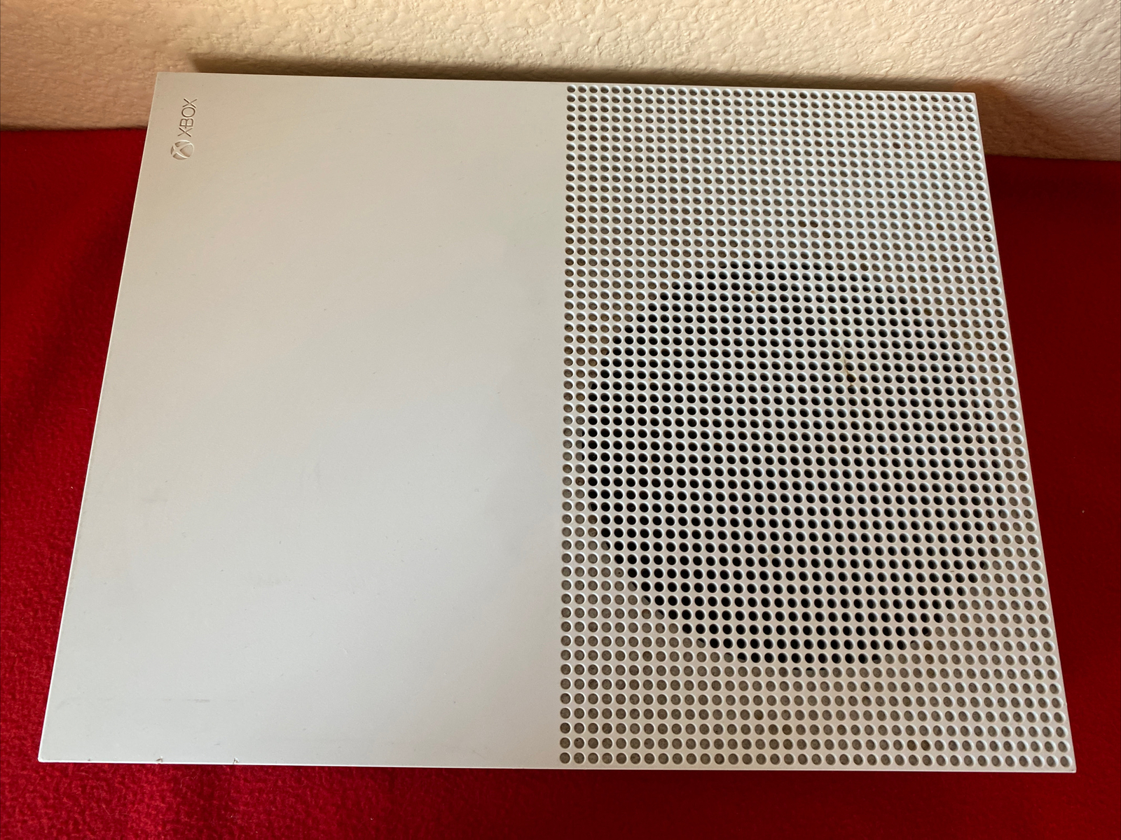 Microsoft Xbox One S 1TB Disc Console System Bundle W Wireless Controller +Cords