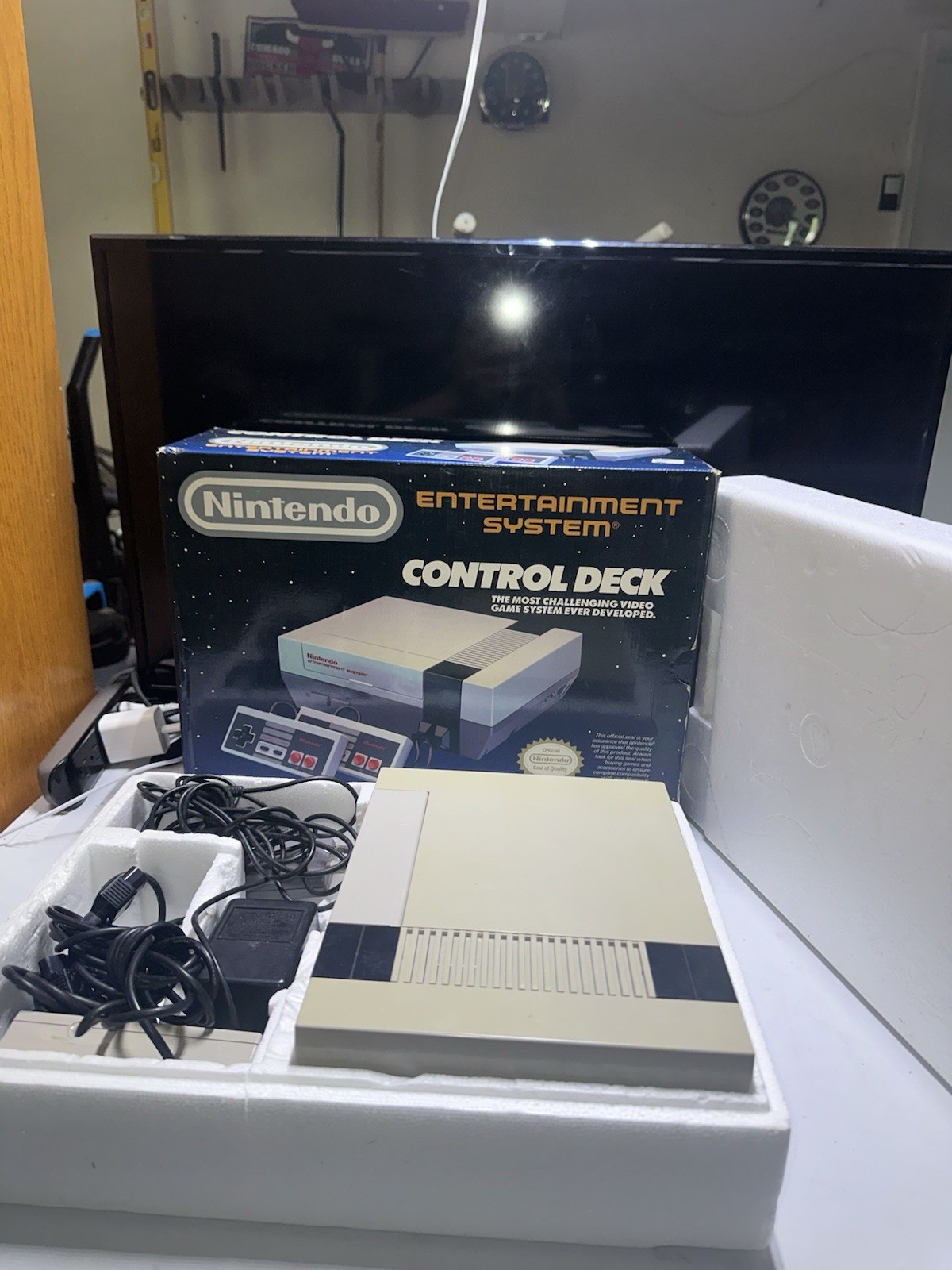 Nintendo Entertainment System Control Deck in the Box With Foam SystemWorks Good